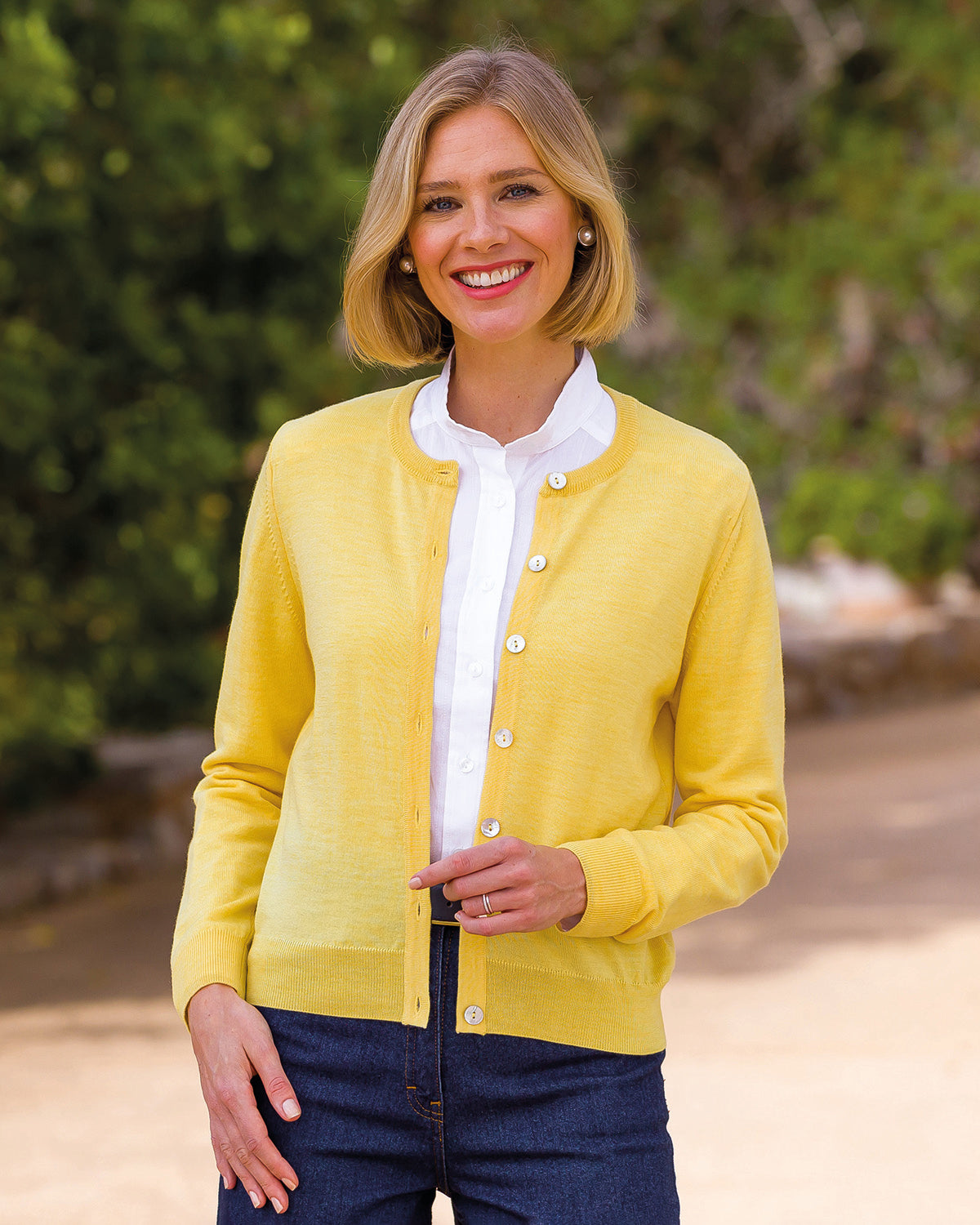 Ladies’ Pure Merino Wool Short Cardigan – Lemon-Tactilefable