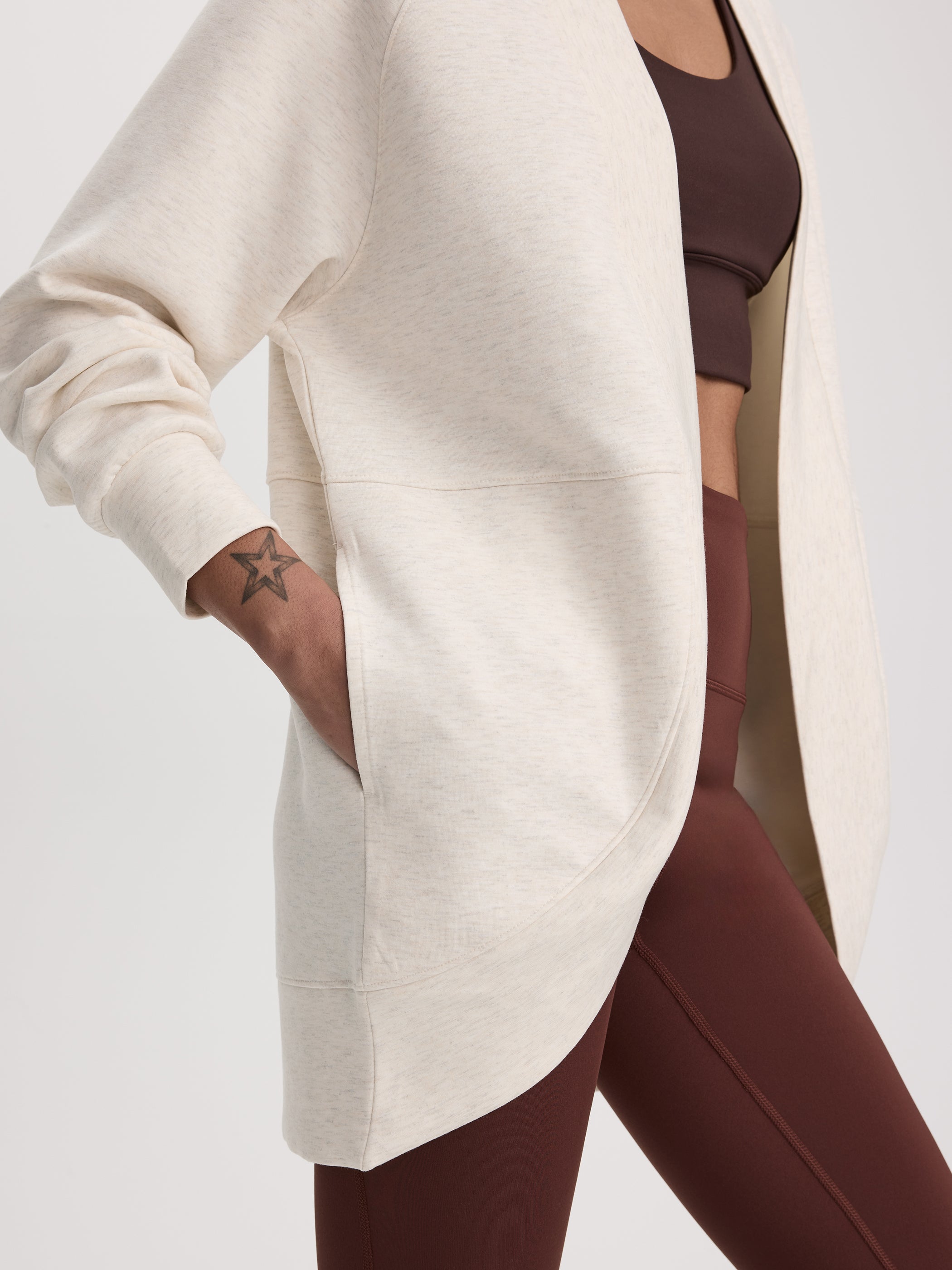 Long-Sleeve Open Cardigan with Pockets - HYLUX Hyba-Tactilefable