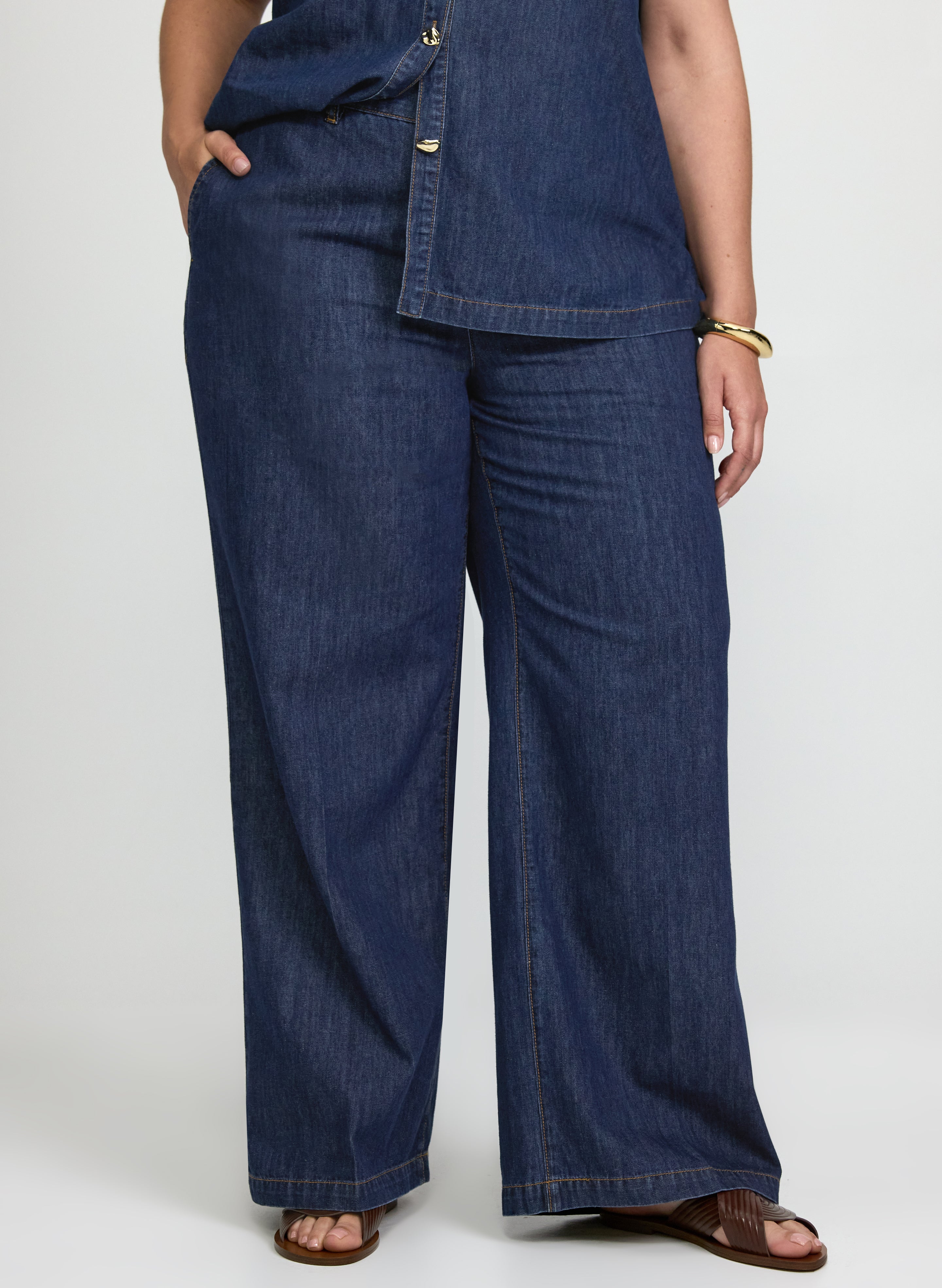 Wide-Leg Jeans-Tactilefable