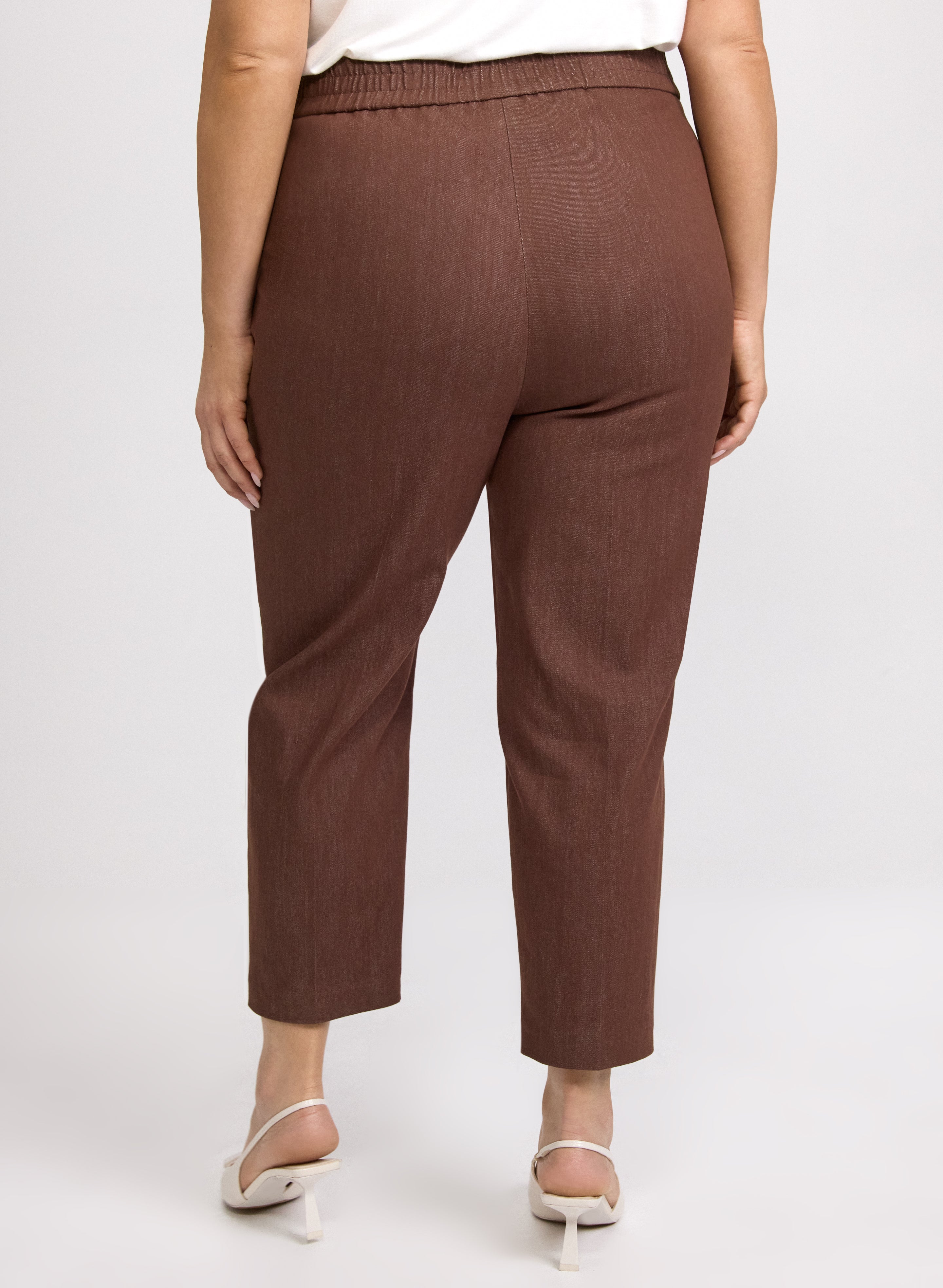 Emma Slim-Leg Denim Pants-Tactilefable