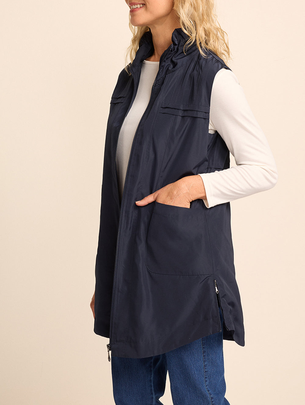 Empress Longline Vest-Tactilefable