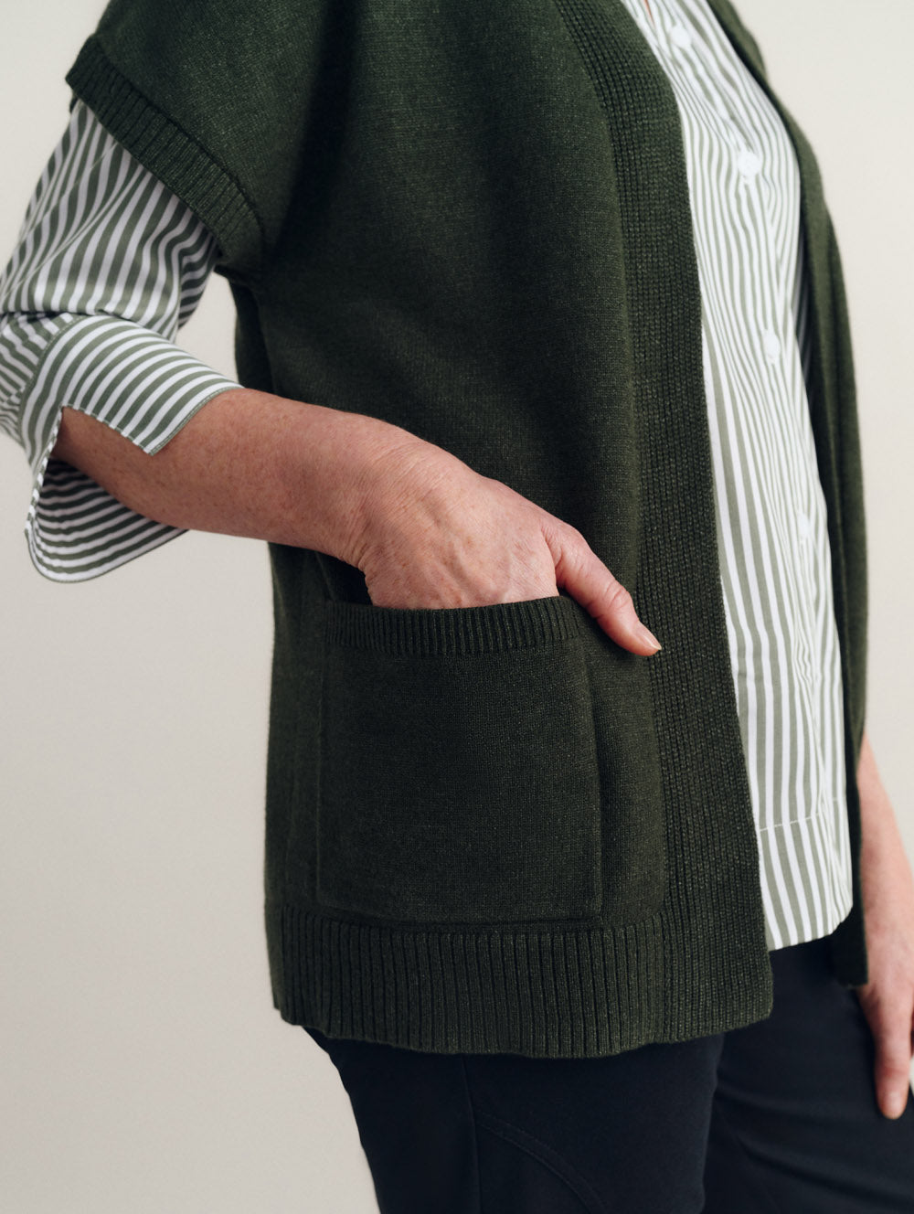 Elmira Knit Vest-Tactilefable