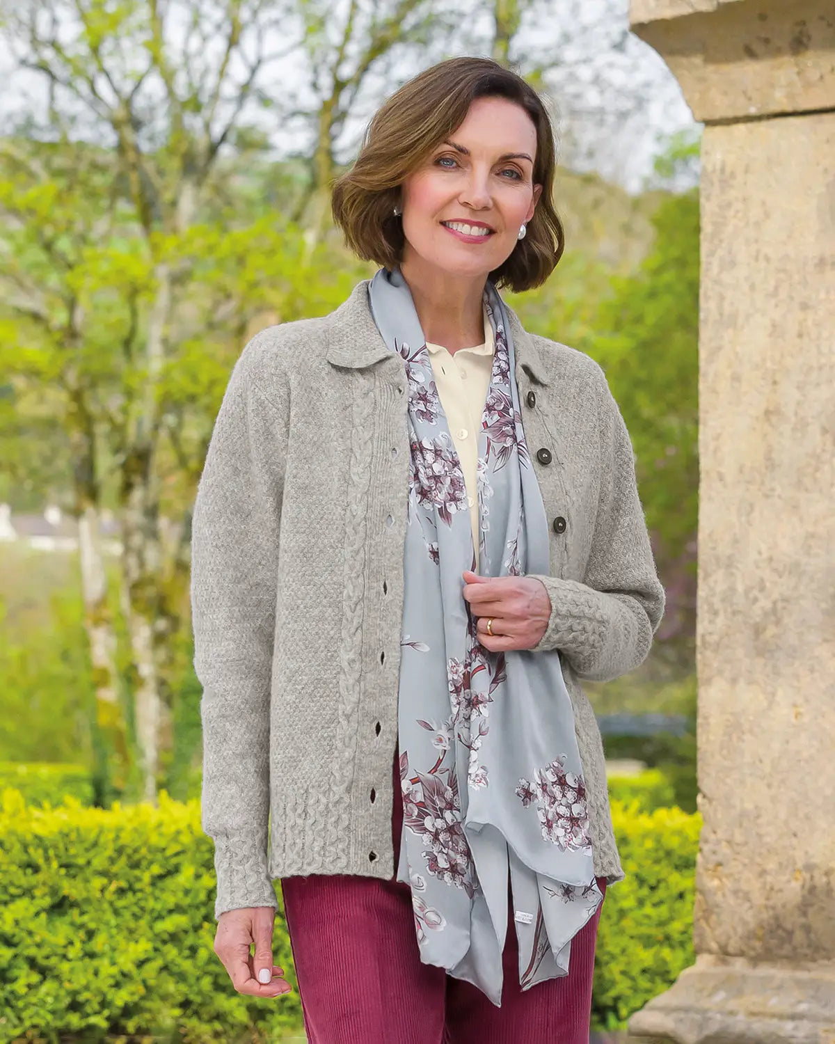 Ladies’ Pure Shetland Wool Cable Cardigan – Silver-Tactilefable