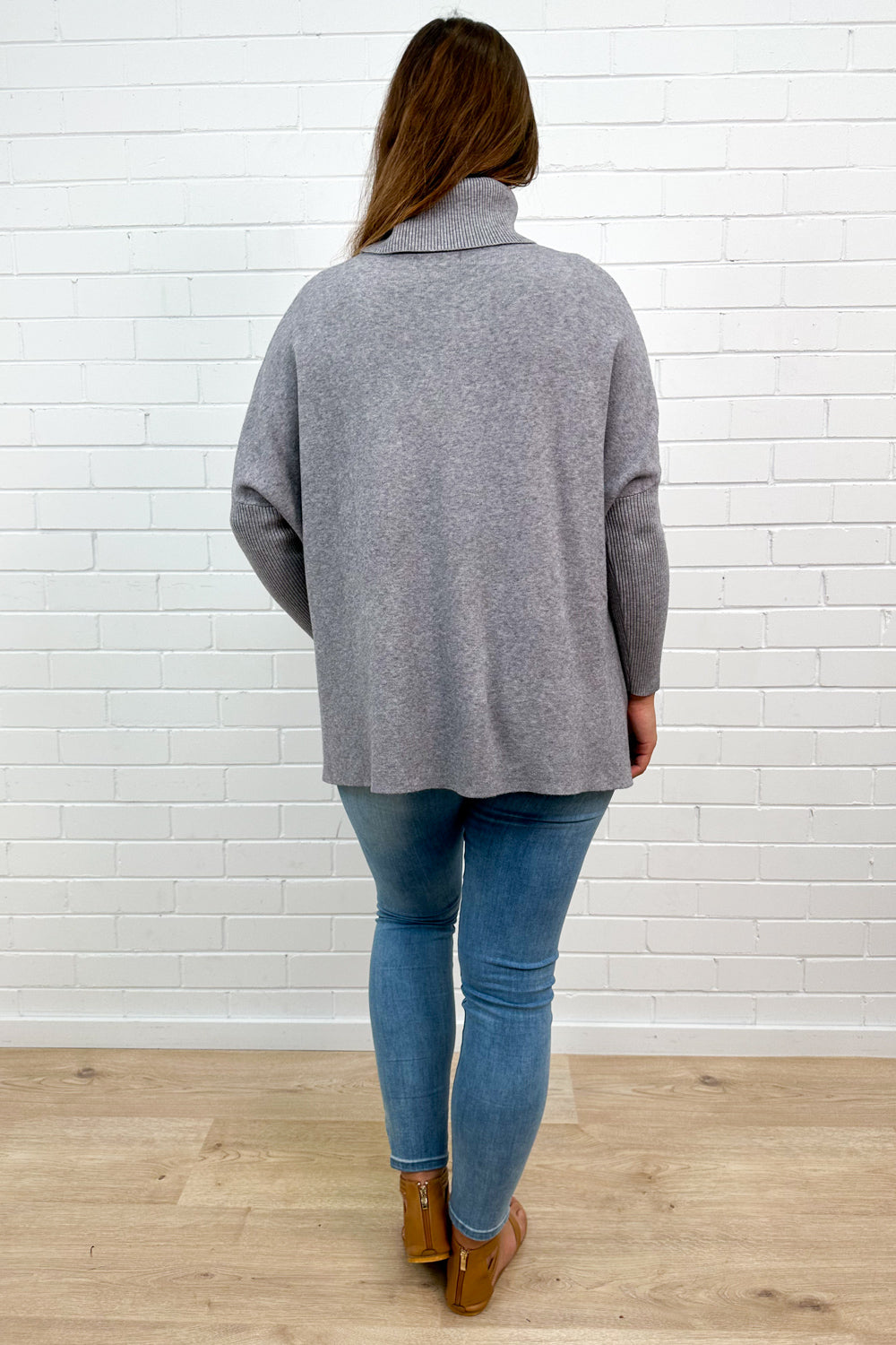 Ciara Knit - Grey-Tactilefable