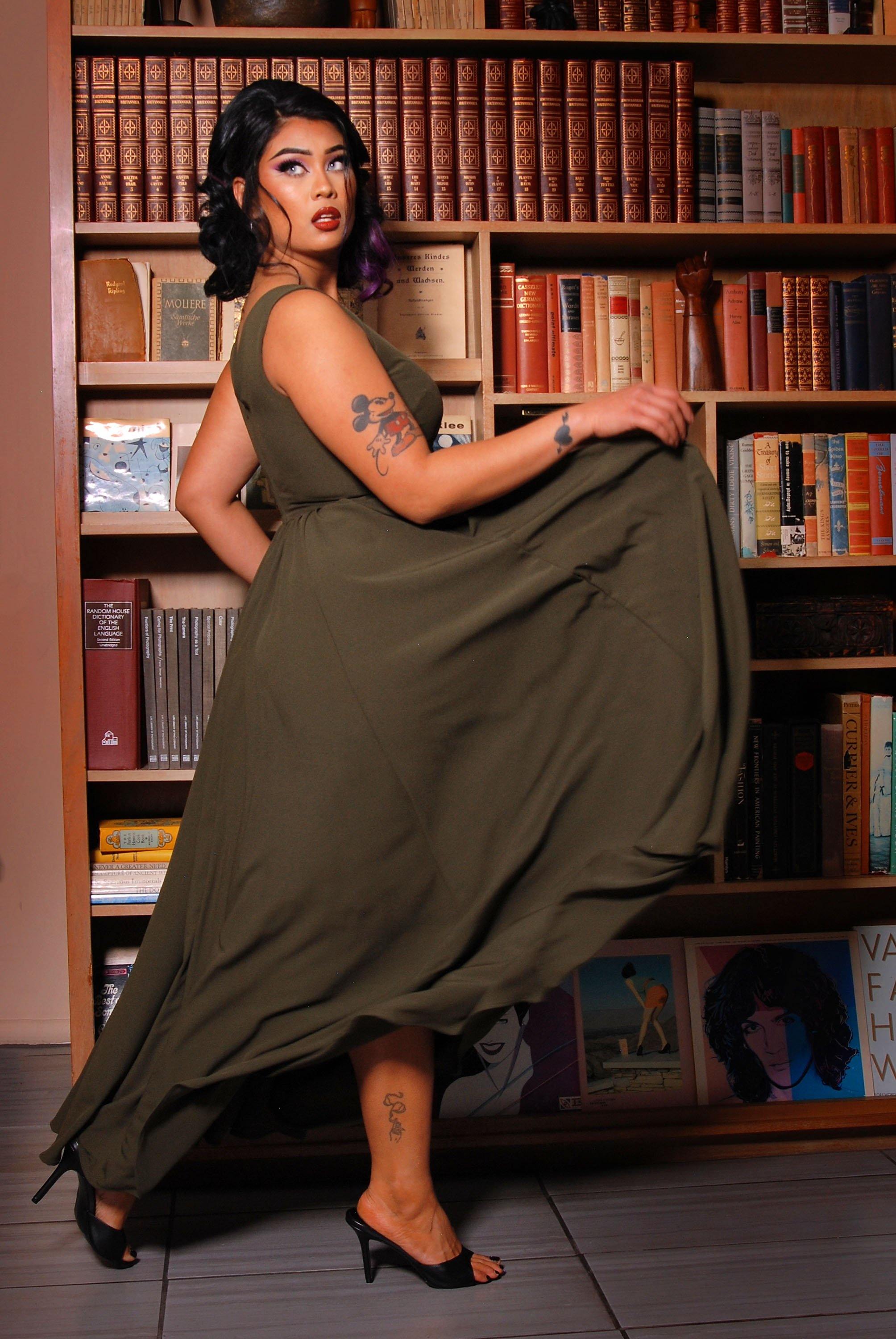 Tara Deep V-Neck 70s Maxi Dress in Solid Olive Stretch Crepe | Laura Byrnes-Tactilefable