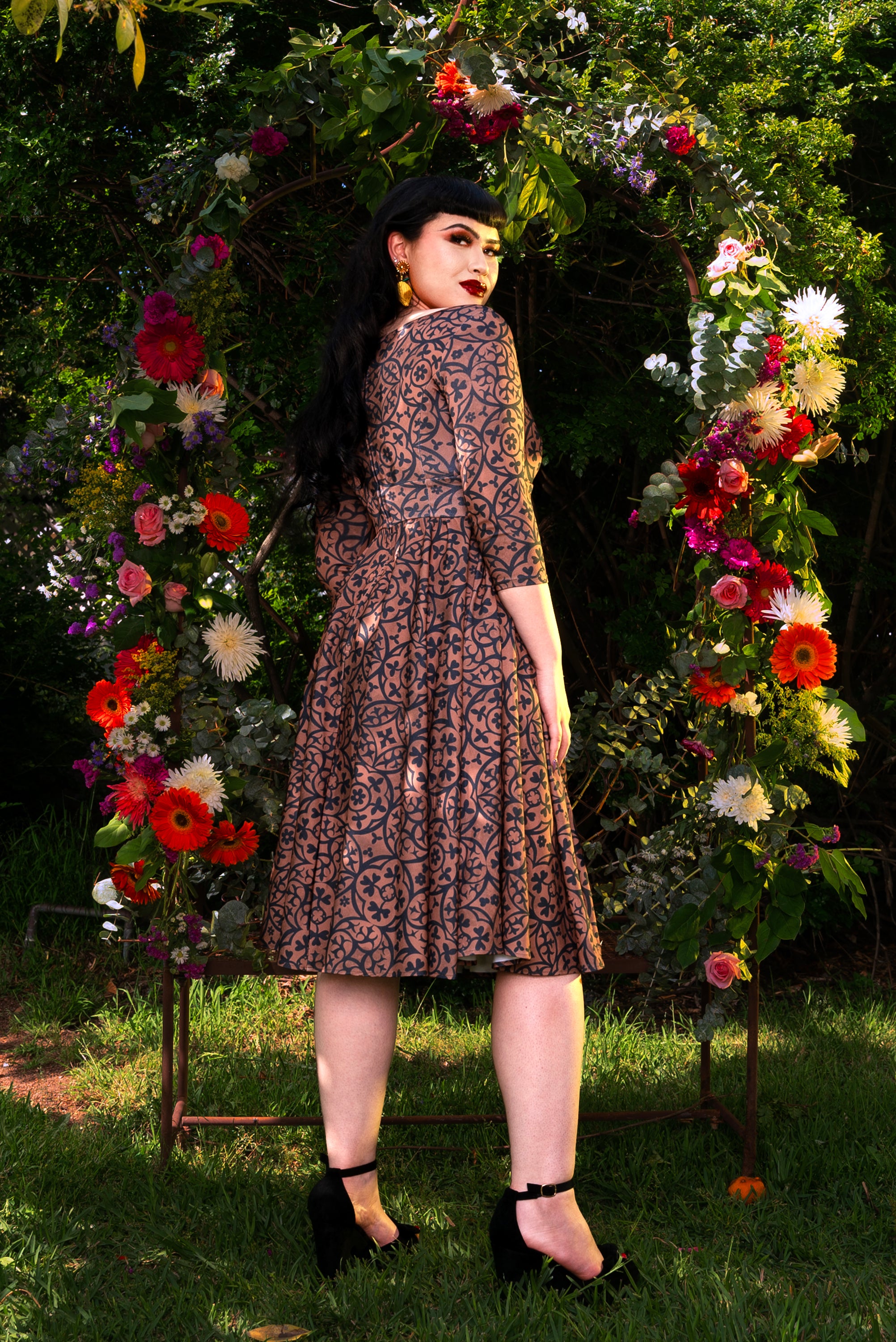 Priscilla Swing Dress in Gold and Black Medallions Print Stretch Twill-Tactilefable
