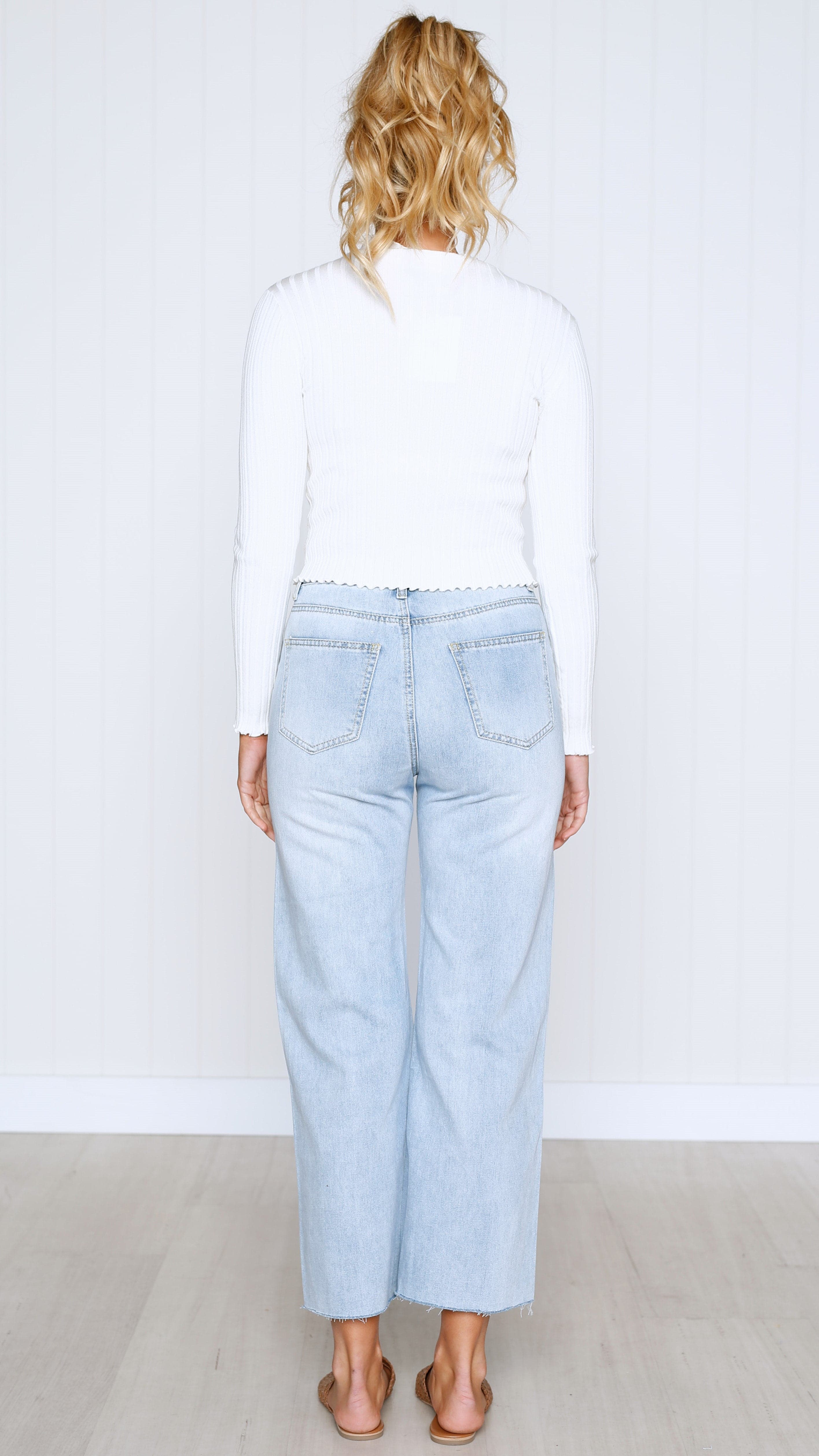  Jeans - Light Wash-Tactilefable