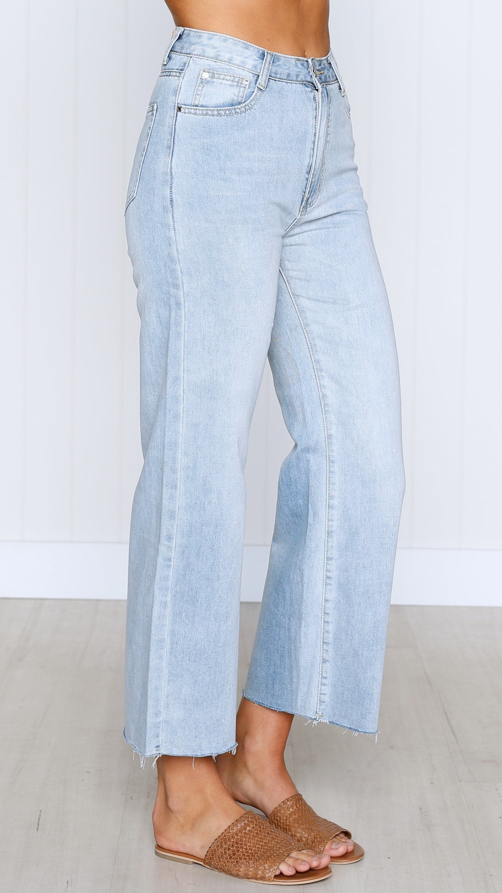  Jeans - Light Wash-Tactilefable