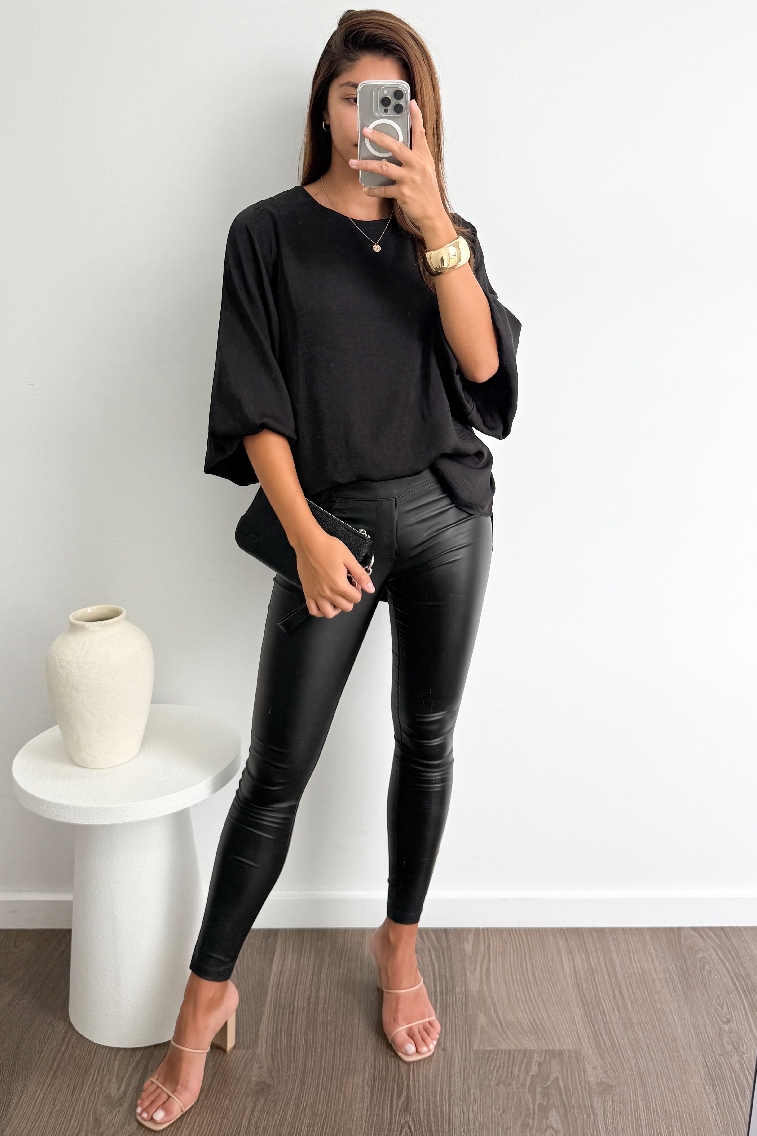 Henny Blouse - Black-Tactilefable