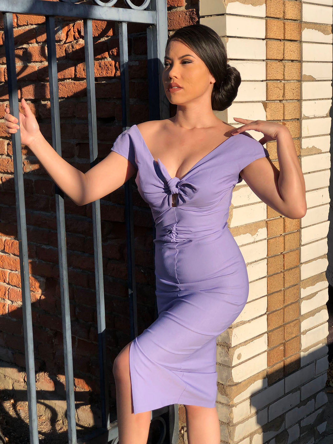 Niagara Vintage Starlet Wiggle Dress in Lavender-Tactilefable