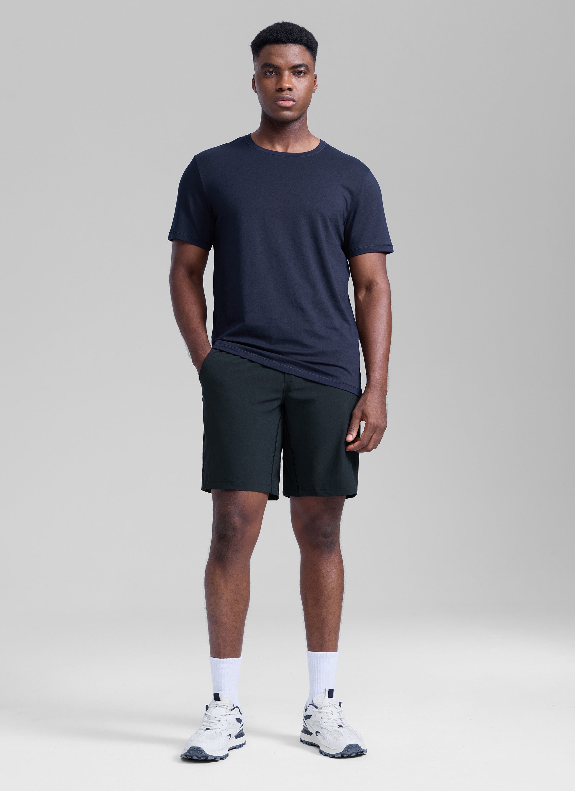 Feathery-Fit Linerless Athletic Shorts 9''-Tactilefable