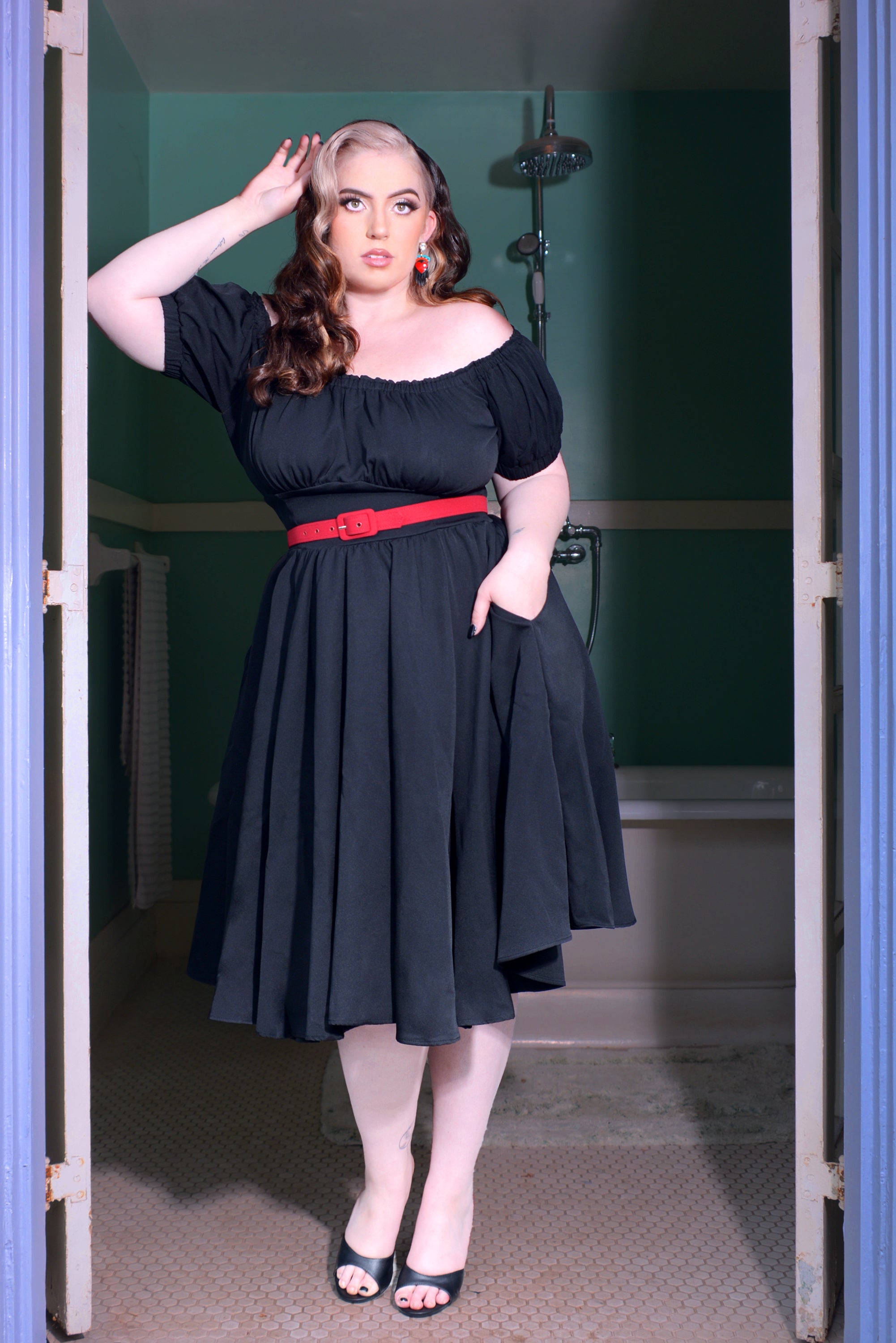 Marie-Therese Peasant Dress with Short Sleeves in Black Poly Crepe-Tactilefable