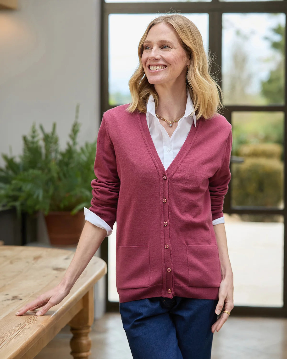 Ladies’ Pure Merino Wool V-Neck Cardigan – Rosewood-Tactilefable