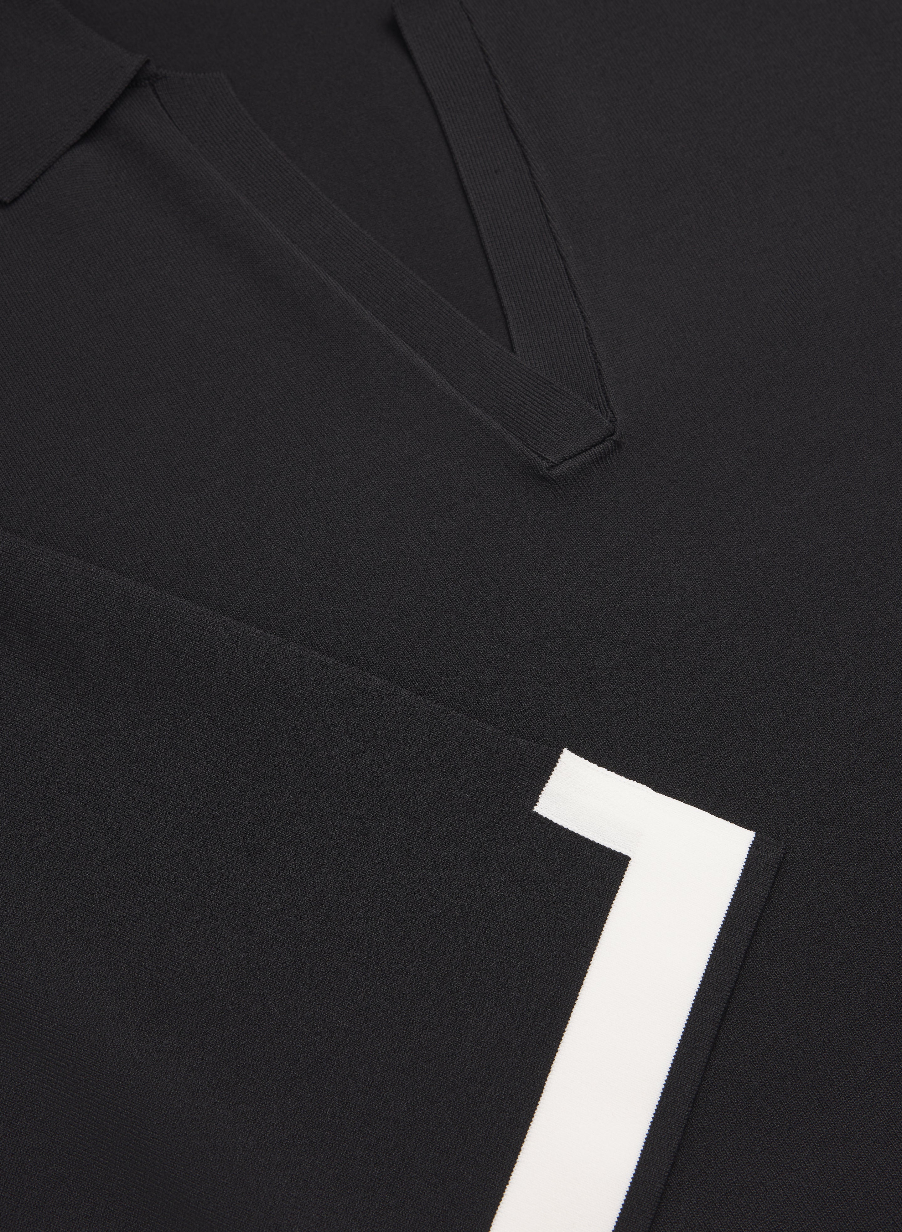 Contrast Trim Pullover-Tactilefable
