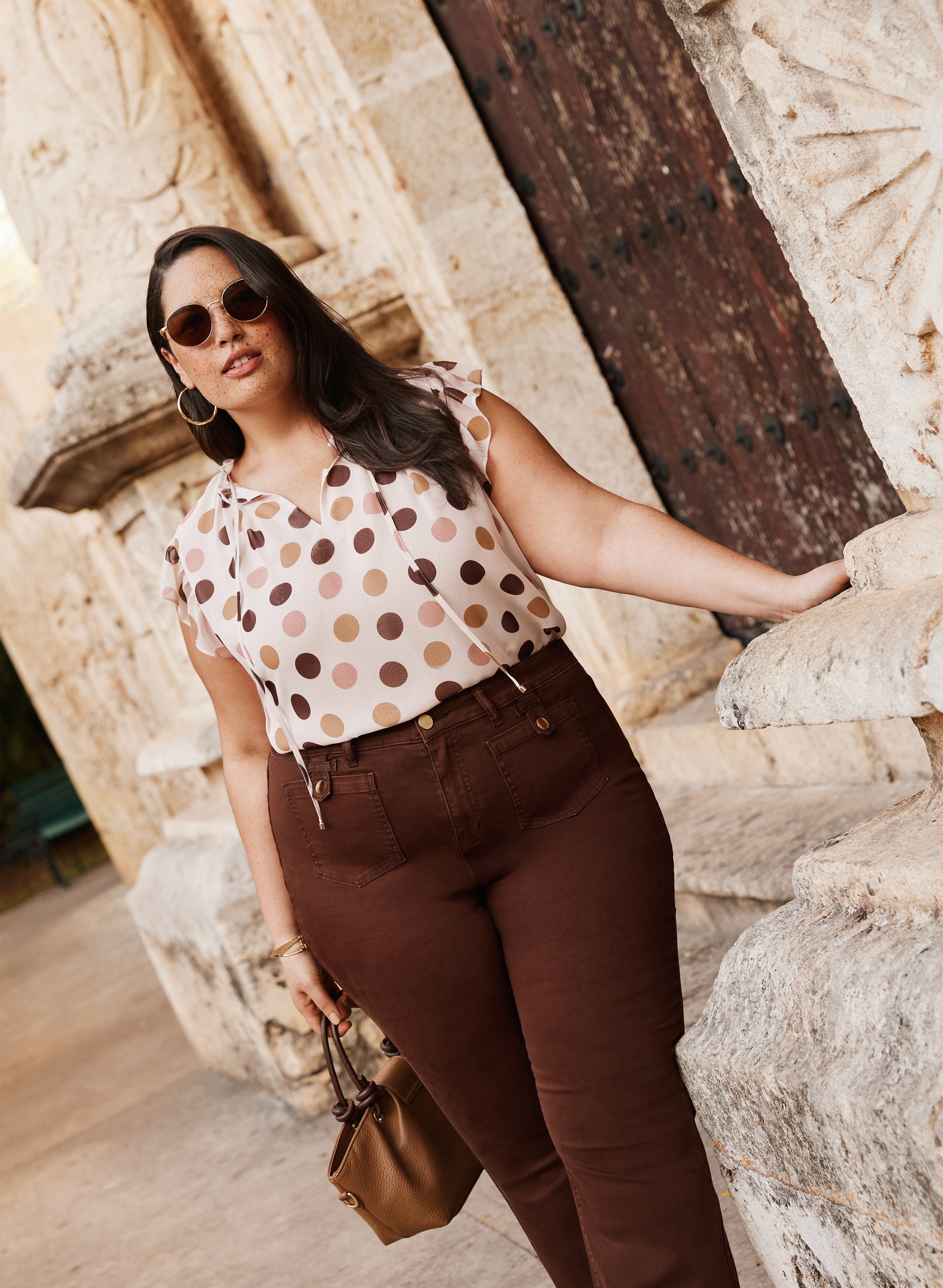 Flare-Leg Jeans-Tactilefable