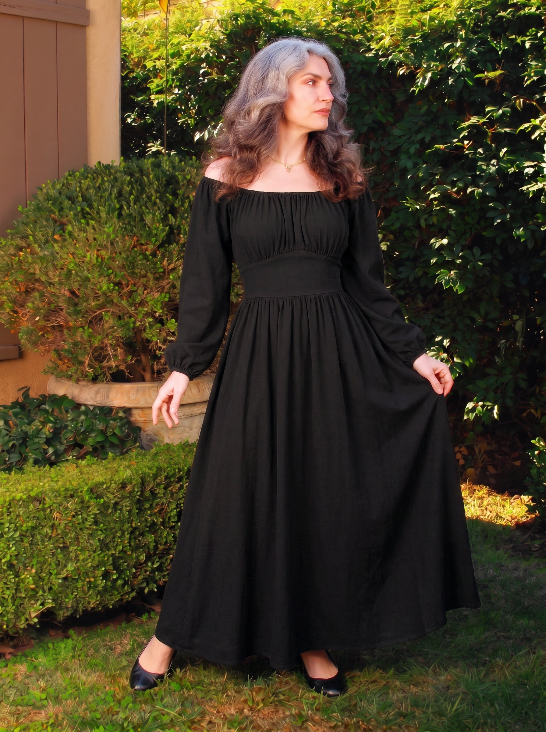 Swann Maxi Dress in Solid Black-Tactilefable