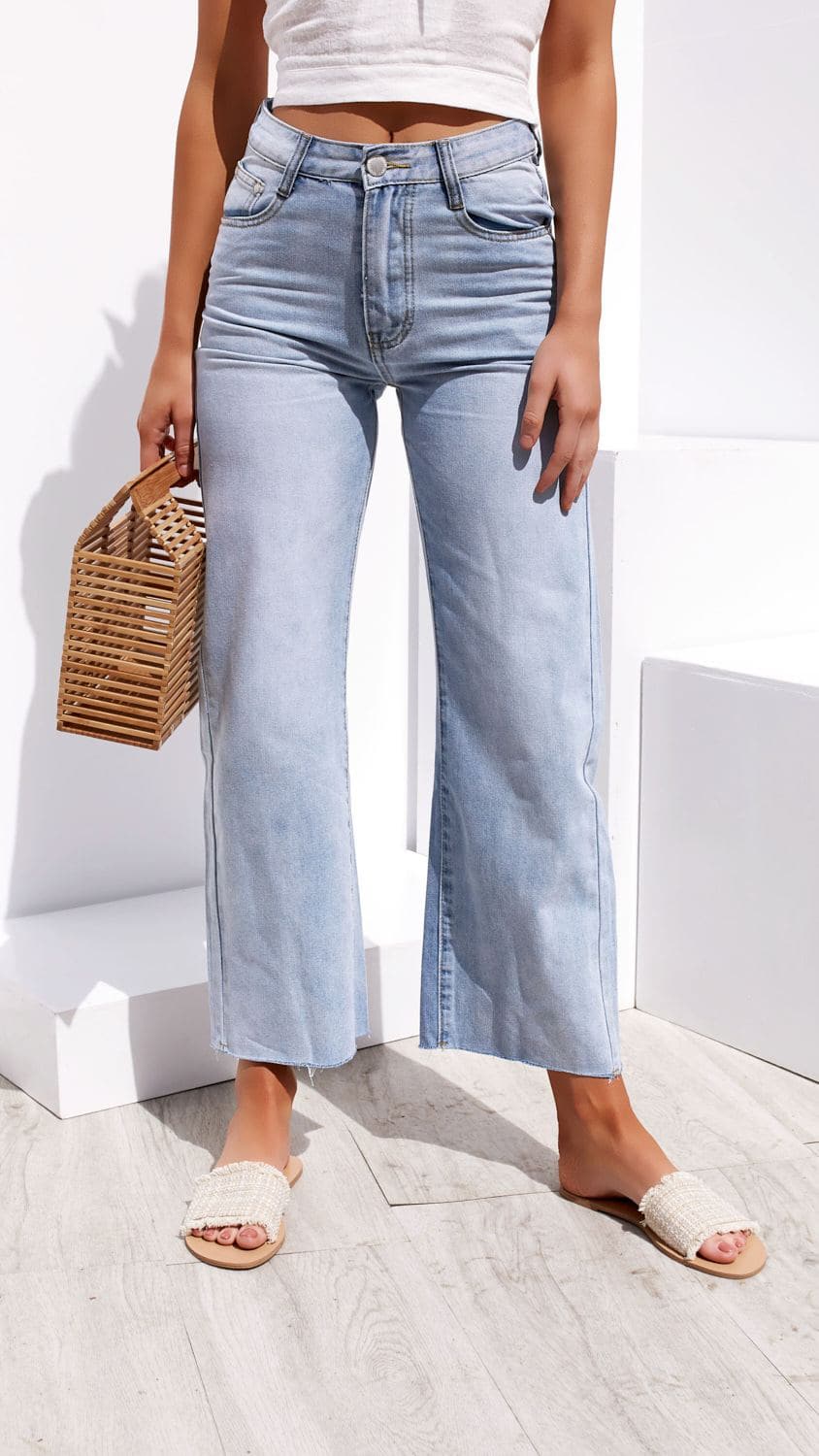  Jeans - Light Wash-Tactilefable