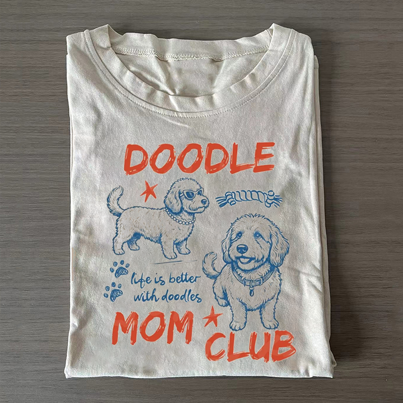 Golden Doodle Mom Club T-shirt