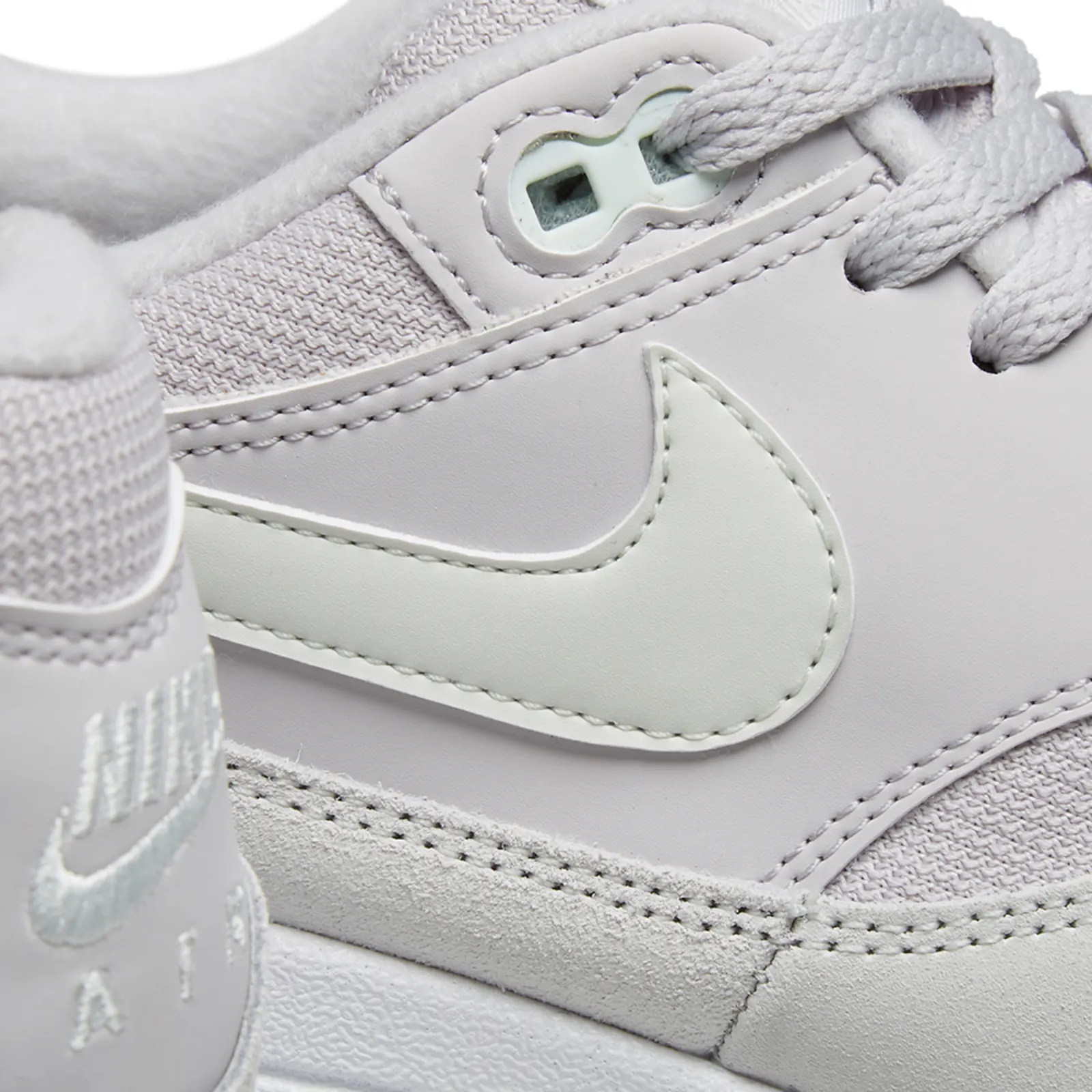 1 'triple White'