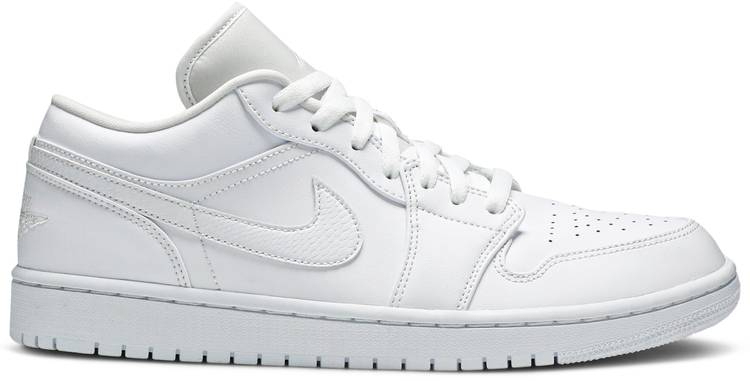 Low 'Triple White' AO9944-111