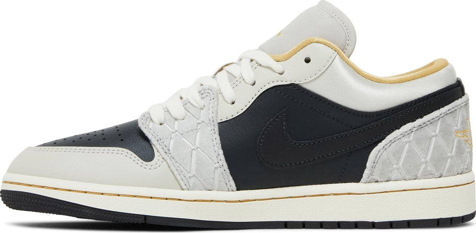 Low SE 'Beaded Swoosh' DV1762-001