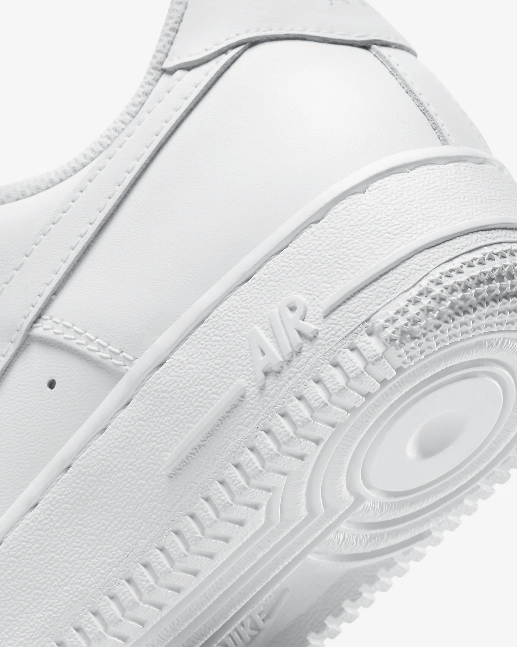 1 Low 07 White