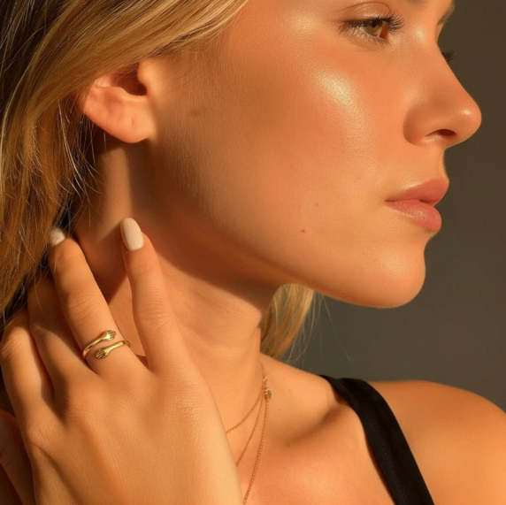 Minimal Jewelry Ring