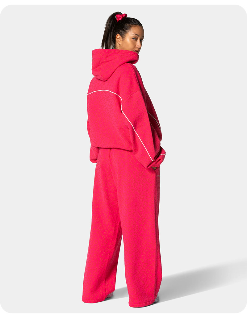 Women’s New Leopard Print Hooded Sportswear Set – Quick-Dry, Breathable & Relaxed 
