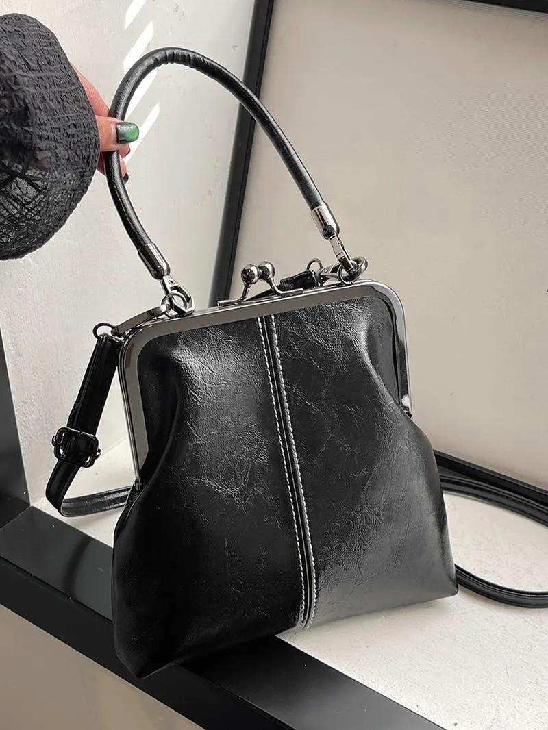 Vintage British style high-quality handbag  Retro style crossbody bag