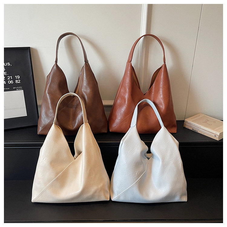 OLYRA Shoulder Bag