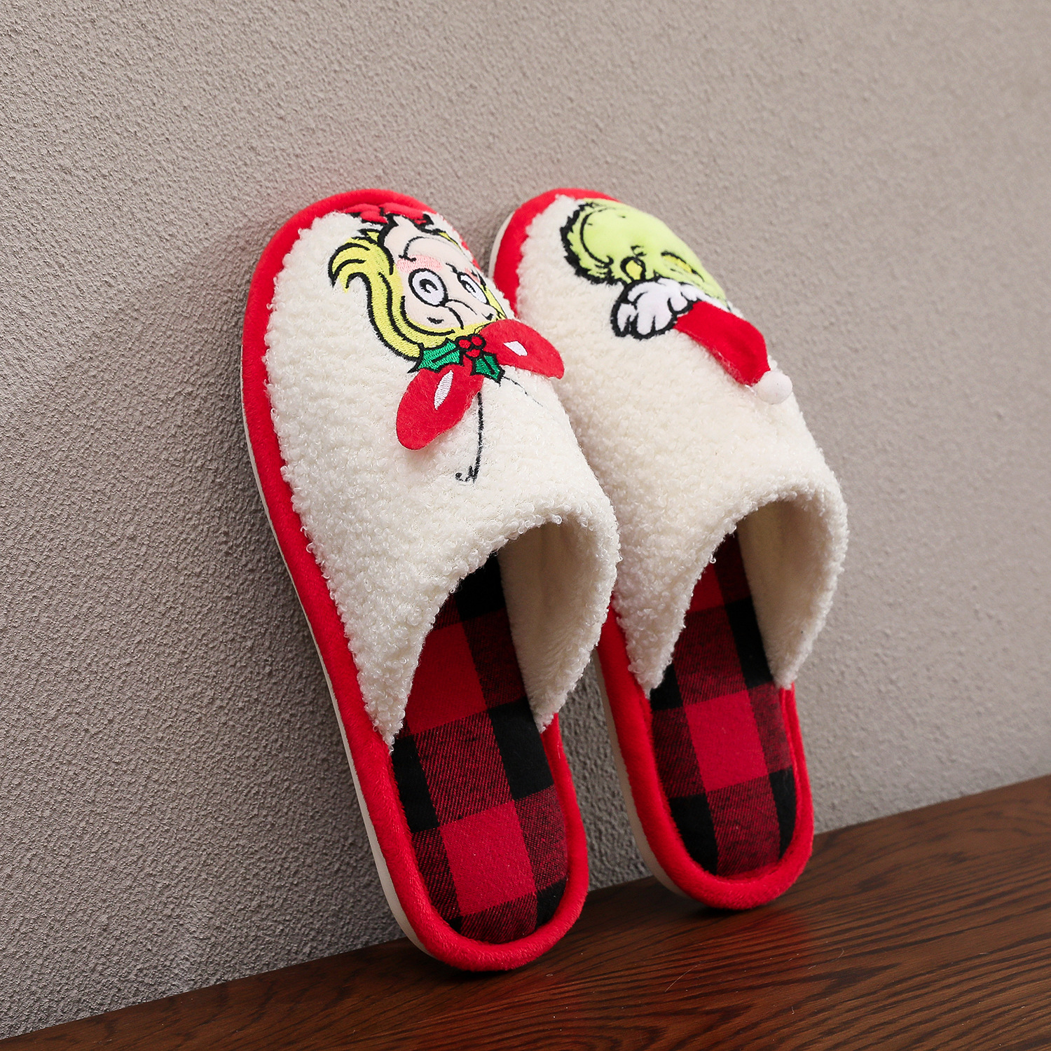 OLYRA Christmas Cozy Plush Slippers