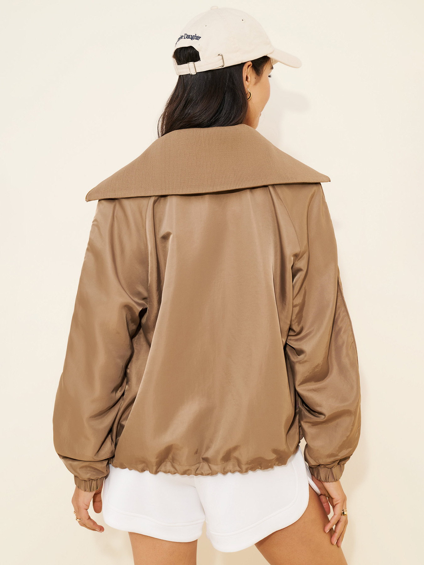 Women’s Cropped Half-Zip Windbreaker Jacket – Relaxed Fit