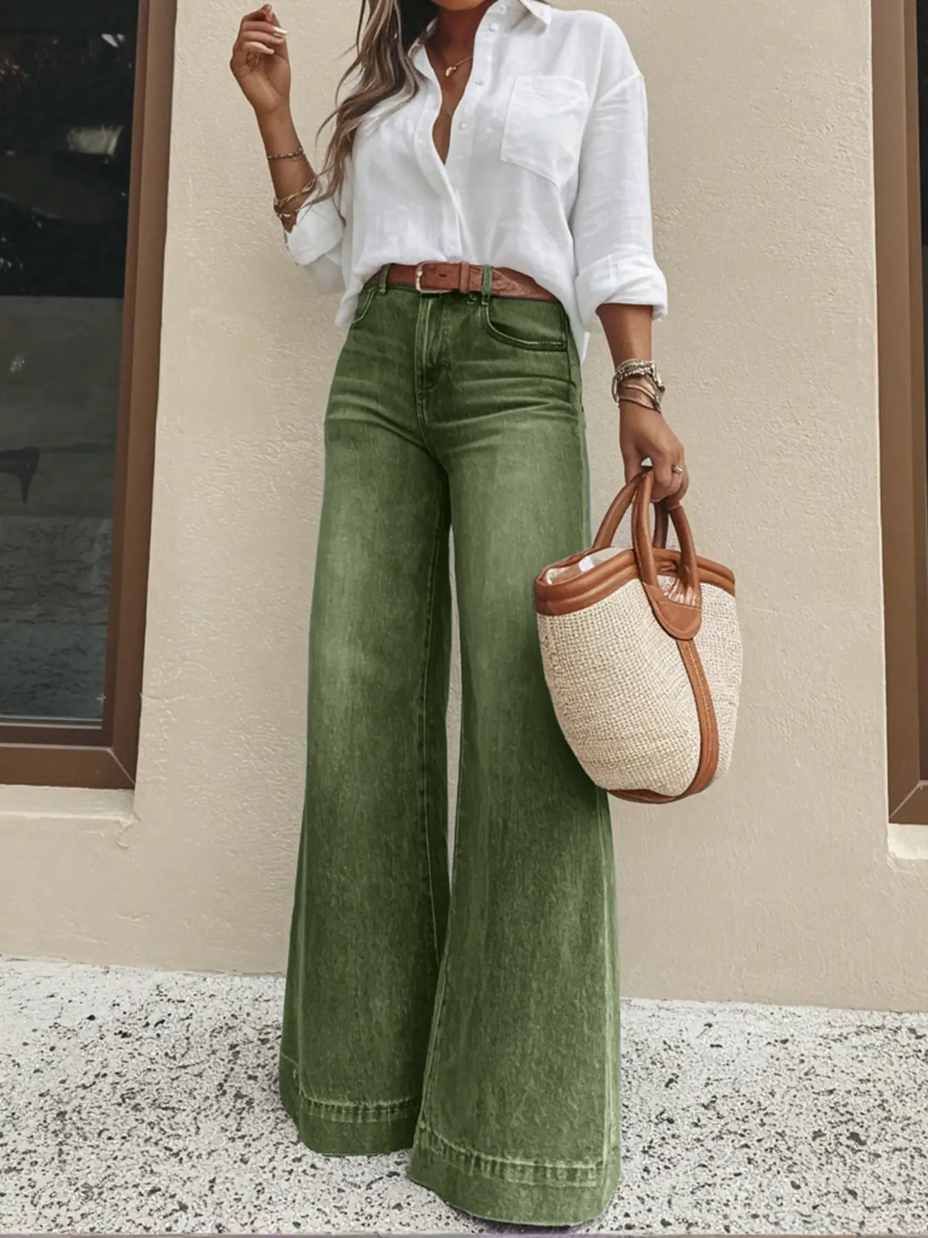 Women's Loose Fit Baggy Straight Leg Denim Jeans with Pockets - Casual All-Season Pants