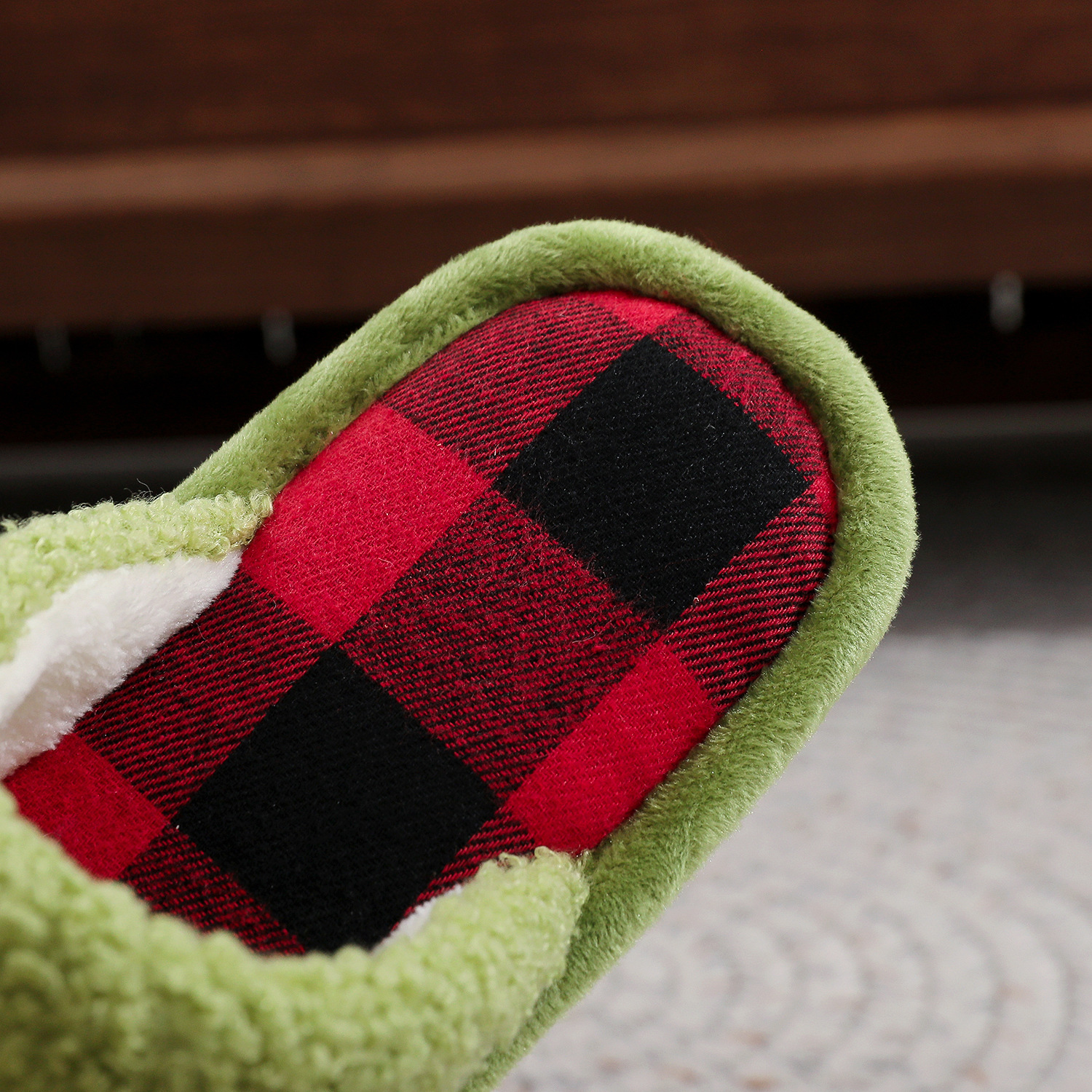 OLYRA Christmas Cozy Plush Slippers