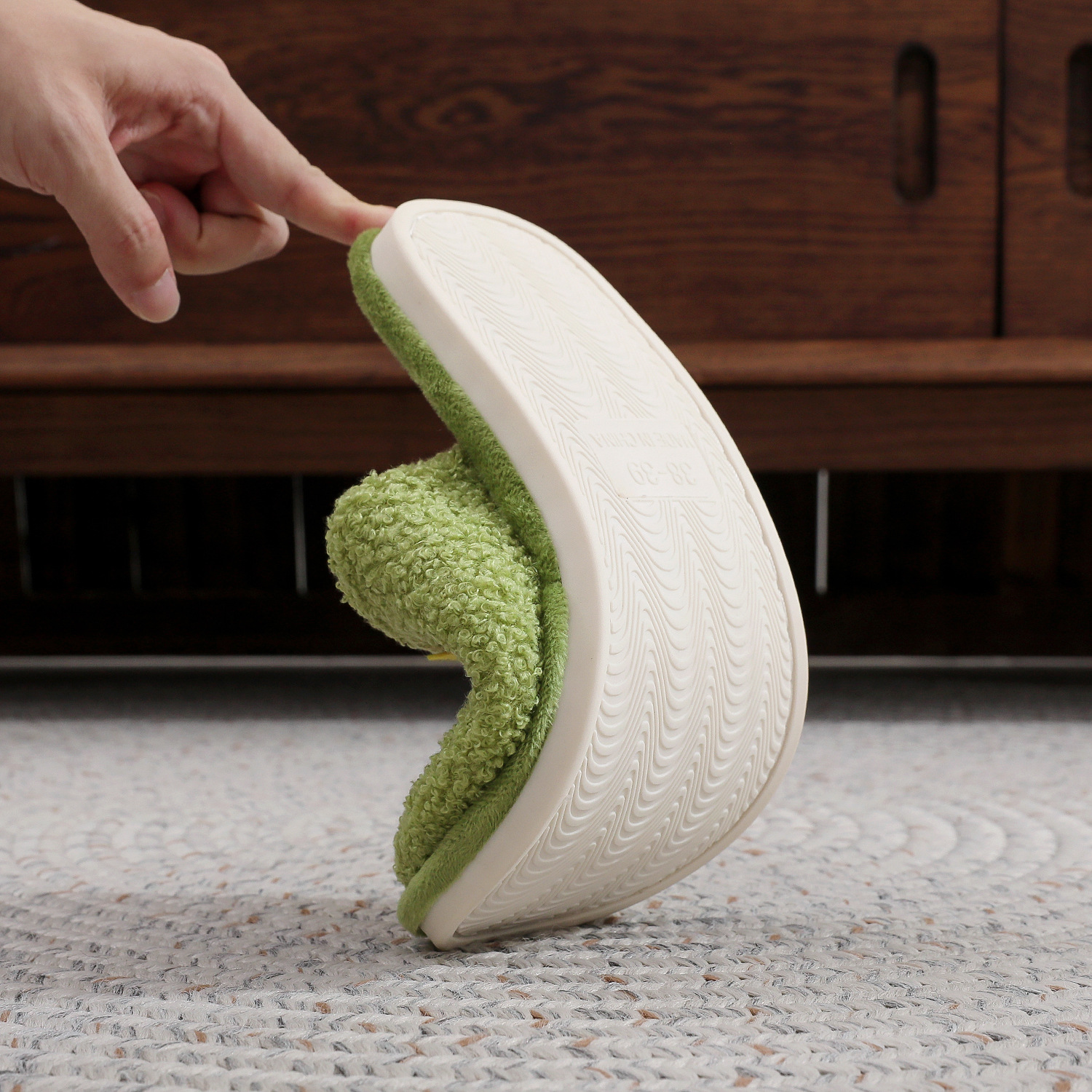 OLYRA Christmas Cozy Plush Slippers