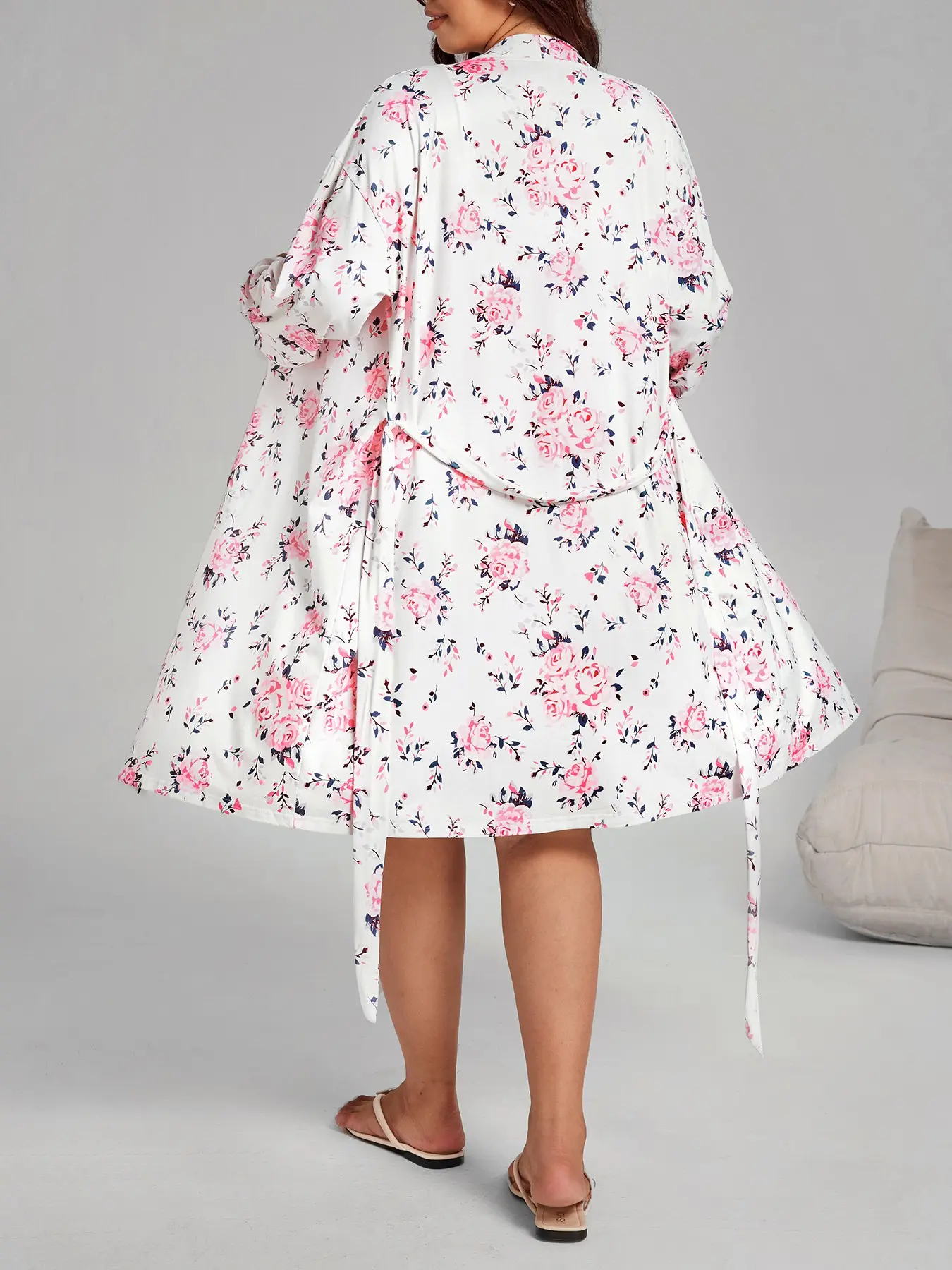 Women's Plus Size Floral Pajama Set with Robe