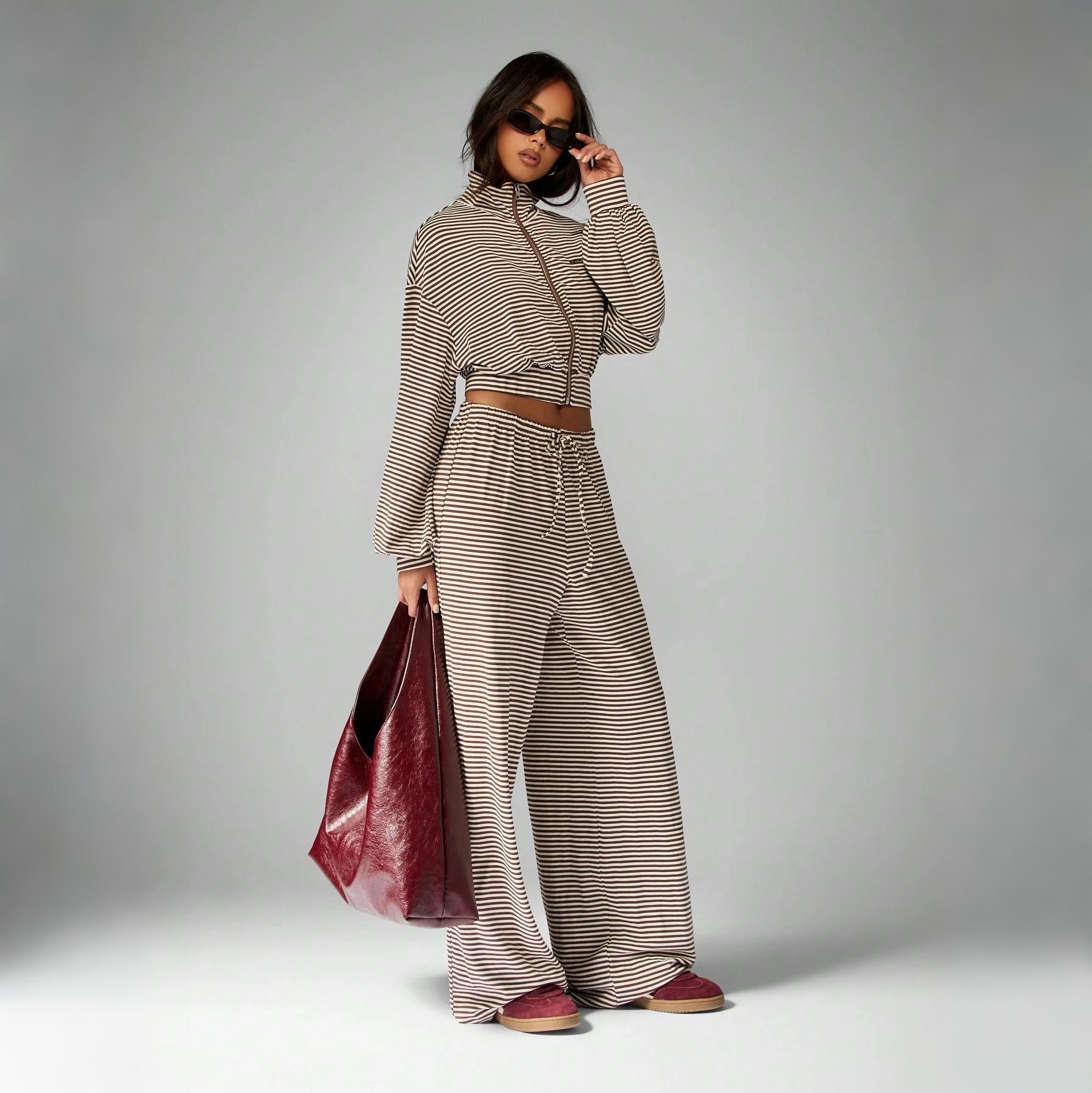 Women’s Autumn Two-Piece Set – Striped Zip-Up Stand-Collar Cardigan & Wide-Leg Trousers