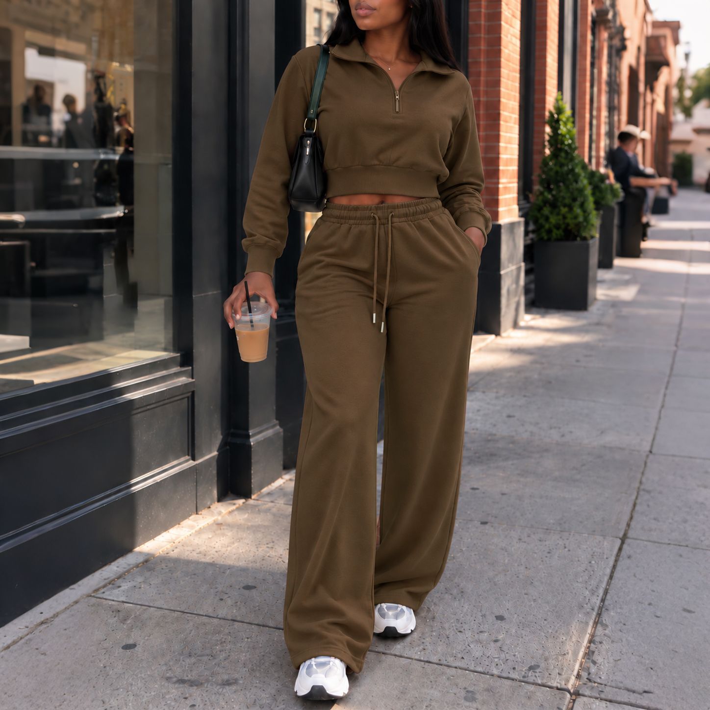 Women’s Autumn/Winter Two-Piece Set – Collared Sweatshirt & Drawstring Wide-Leg Trousers
