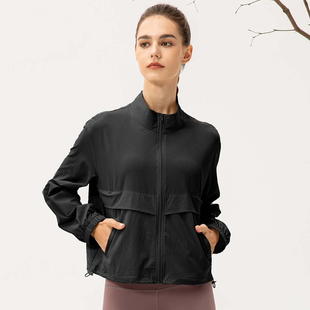 Women’s Outdoor Windbreaker Jacket – Relaxed Zip-Up Mock Neck for Yoga, Running, Casual & Outdoor Wear