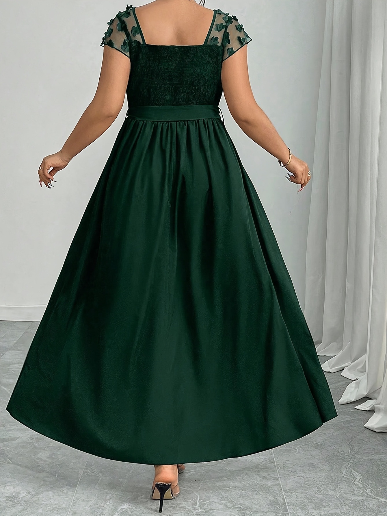 Women’s Elegant Jacquard Mesh Panelled Square-Neck Dress