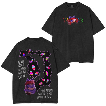 Smiling through the madness.Ragatha theamazingdigitalcircus Oversized T-shirt/Crewneck/Hoodie