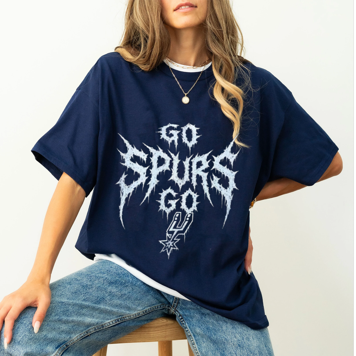 GO SPURS GO San Antonio Spurs Metal Font Voltage Oversized T-shirt/Crewneck/Hoodie