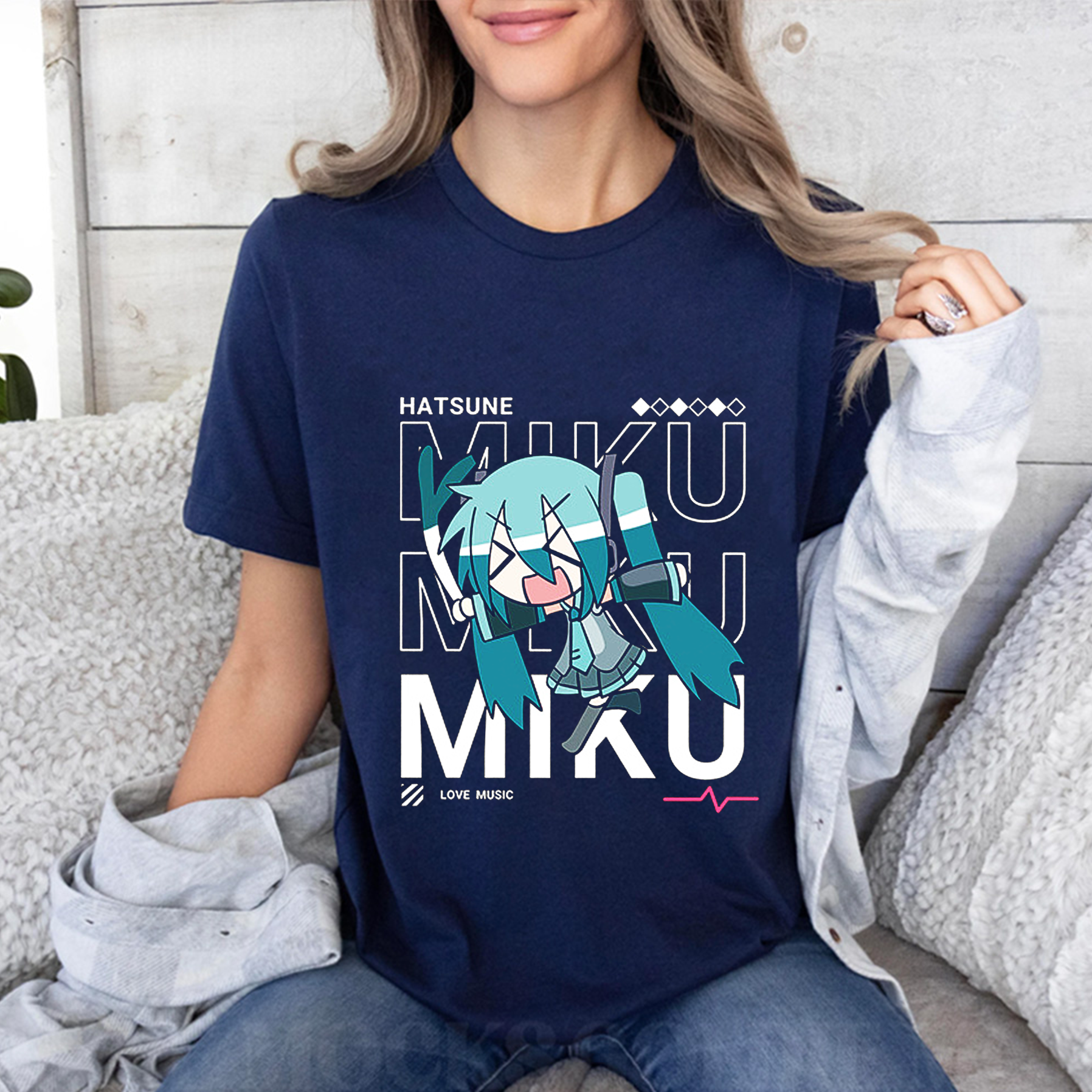 Hatsune Miku Unisex T-shirt/Crewneck/Hoodie