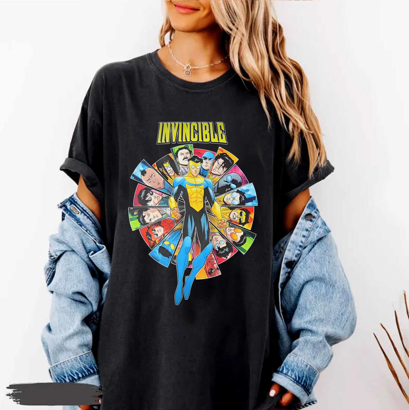 Invincible Oversized T-shirt/Crewneck/Hoodie