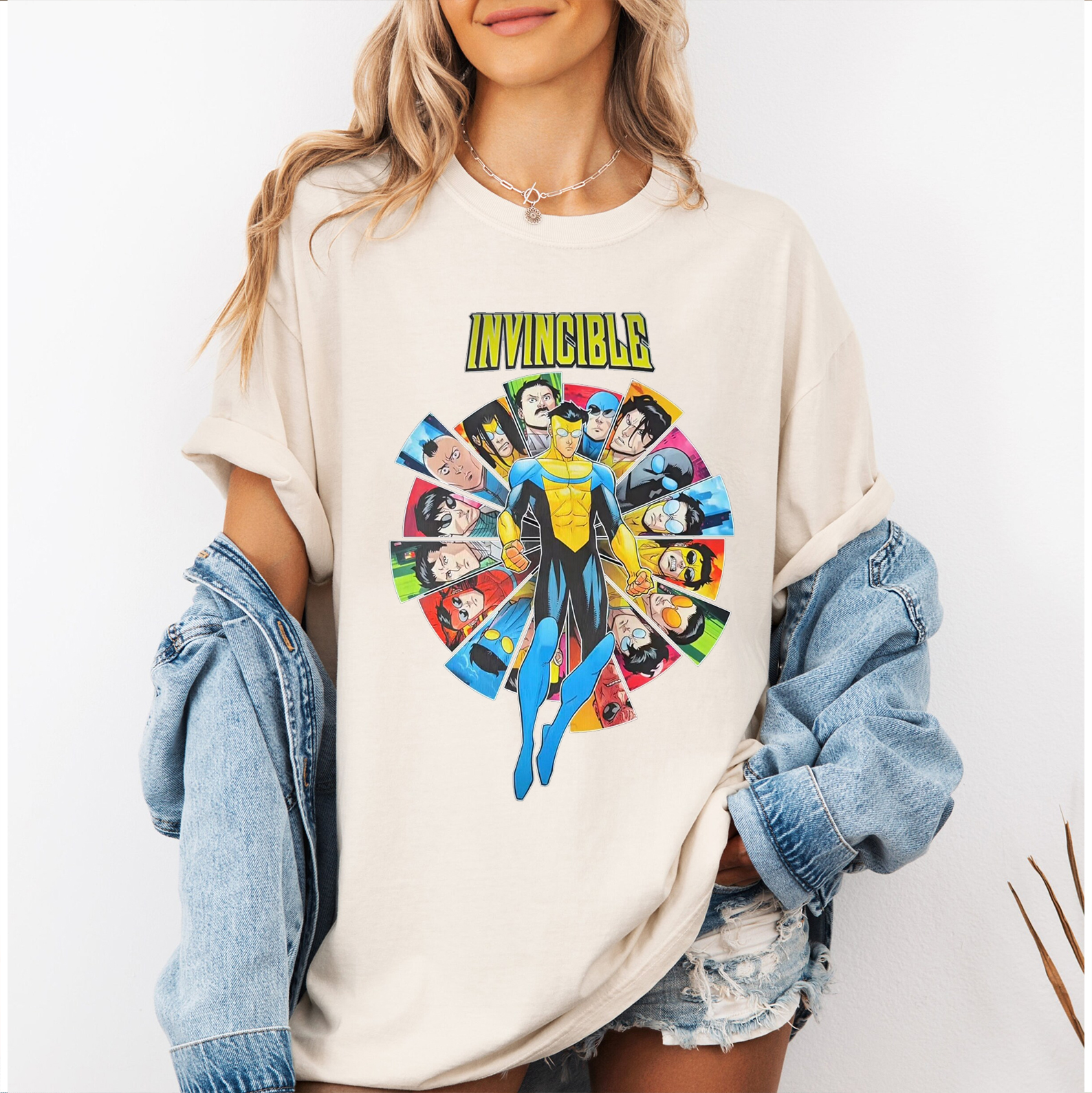 Invincible Oversized T-shirt/Crewneck/Hoodie