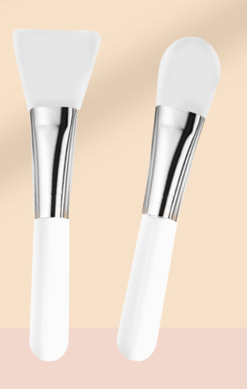 Mini short face mask brush