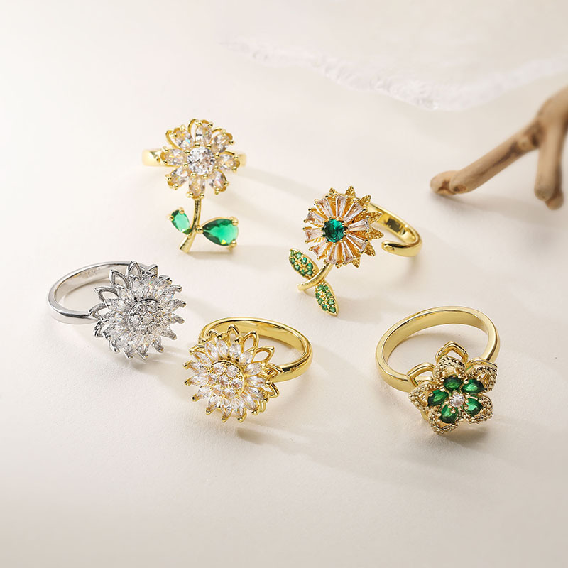 Sun flower Spinning Ring