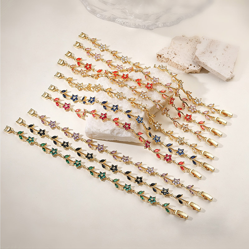 Vine Five-Petal Flower Bracelet