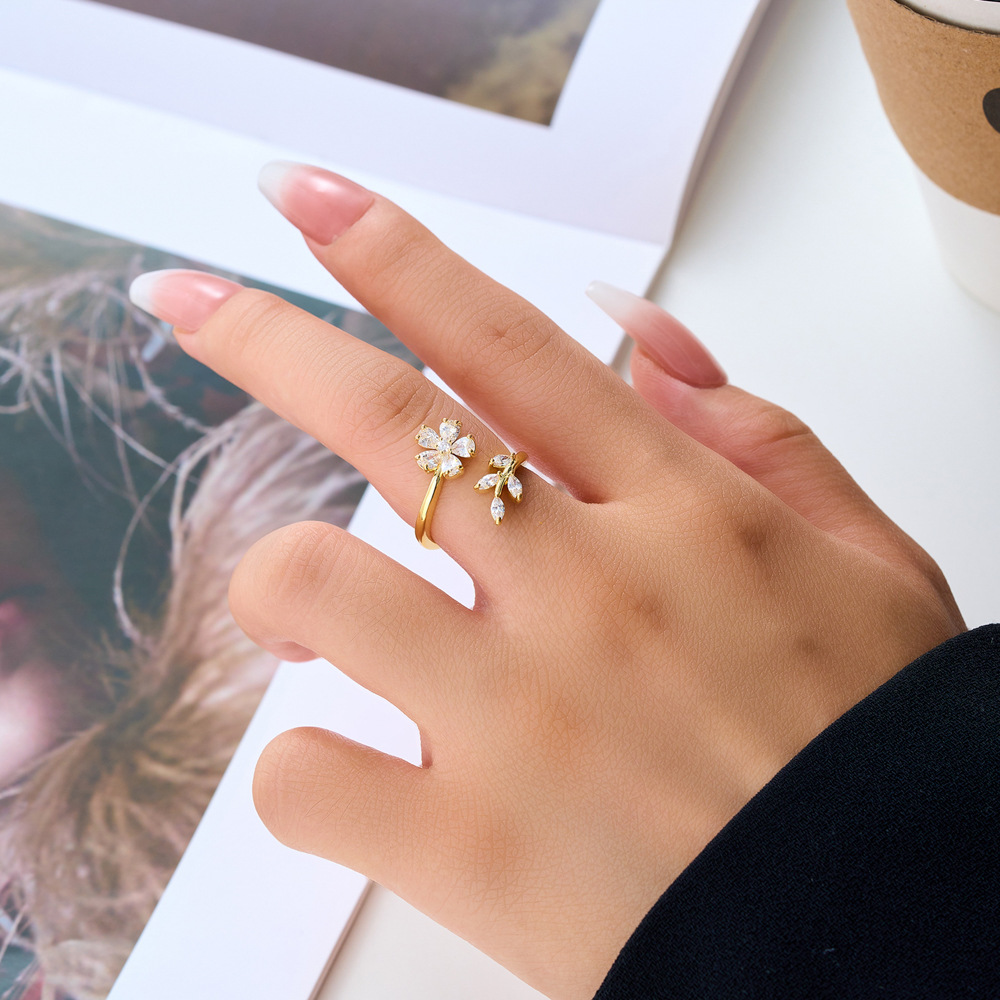 Floral Branch Leaf Ring