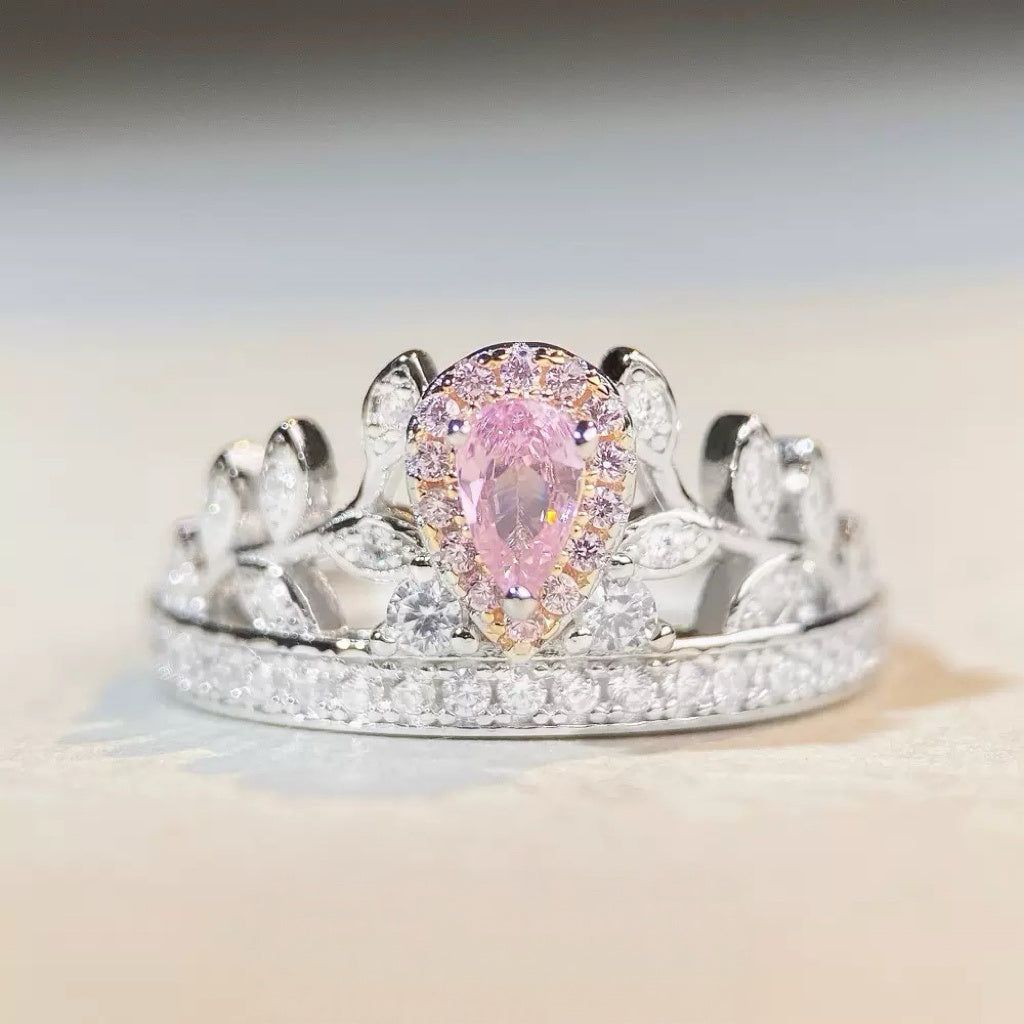 HESTIA CROWN RING